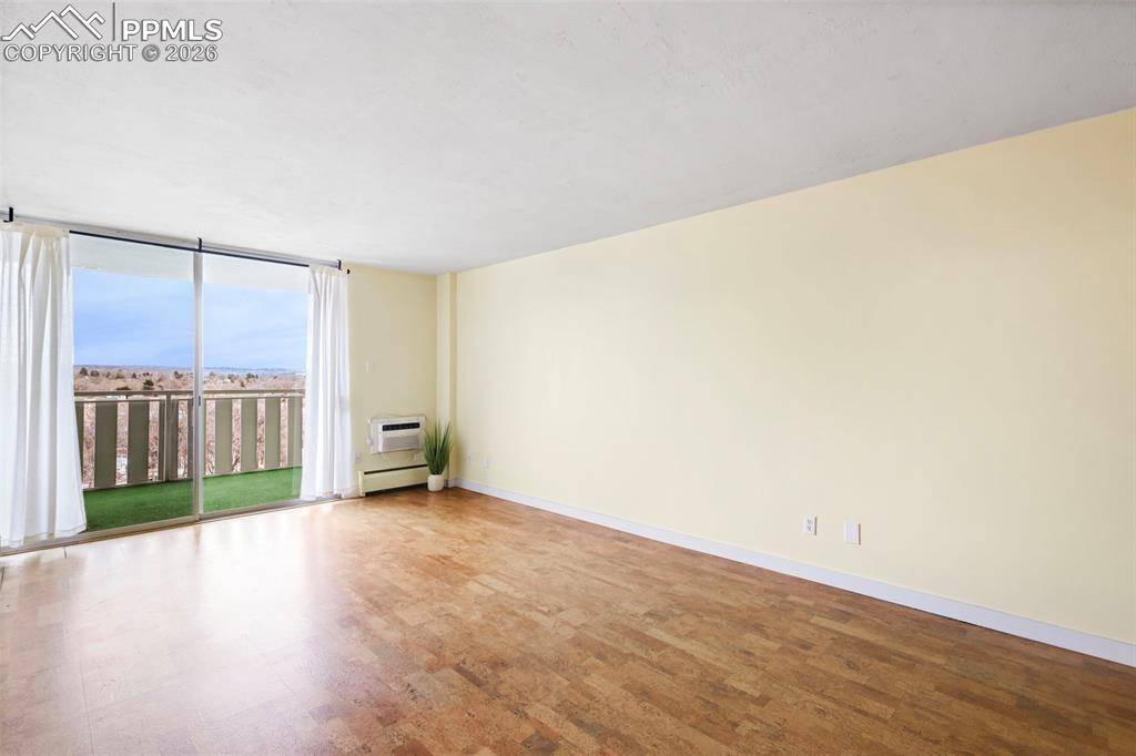 Colorado Springs, CO 80905,900 Saturn DR #609