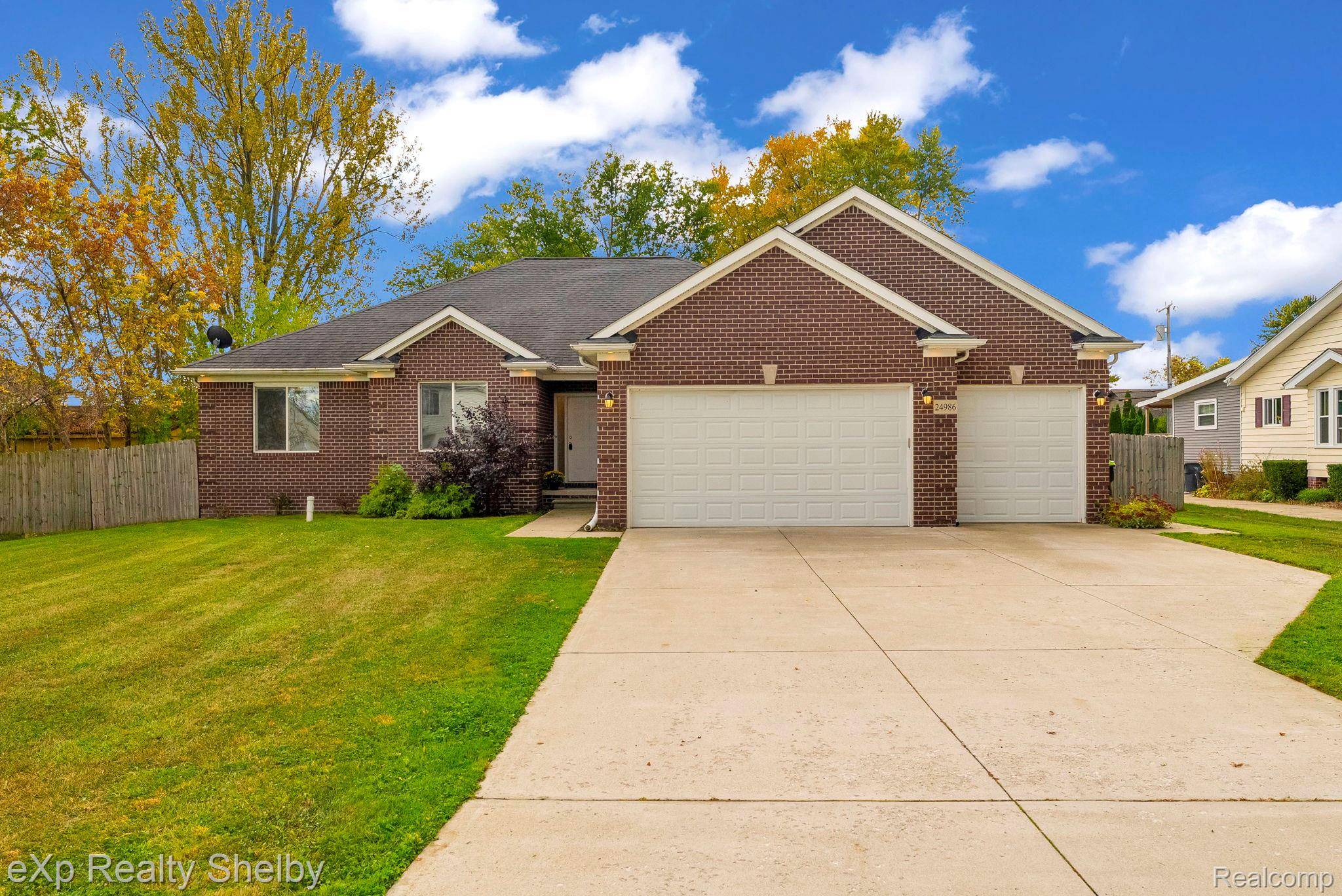 Harrison Township, MI 48045,24986 Murray ST