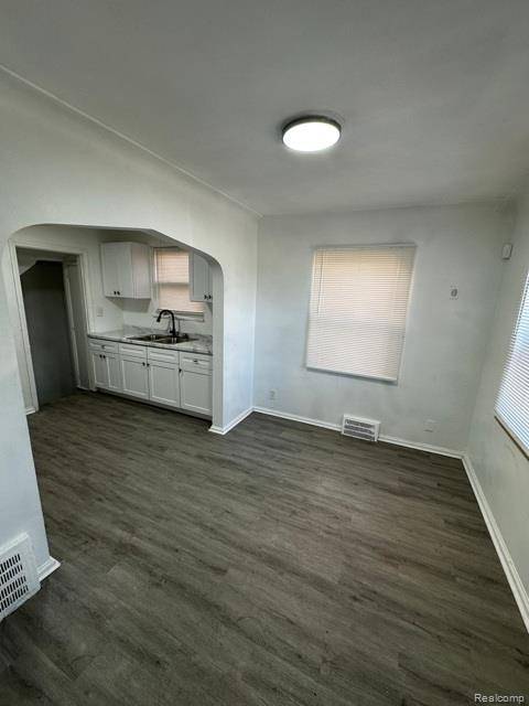 Detroit, MI 48224,10603 McKinney ST