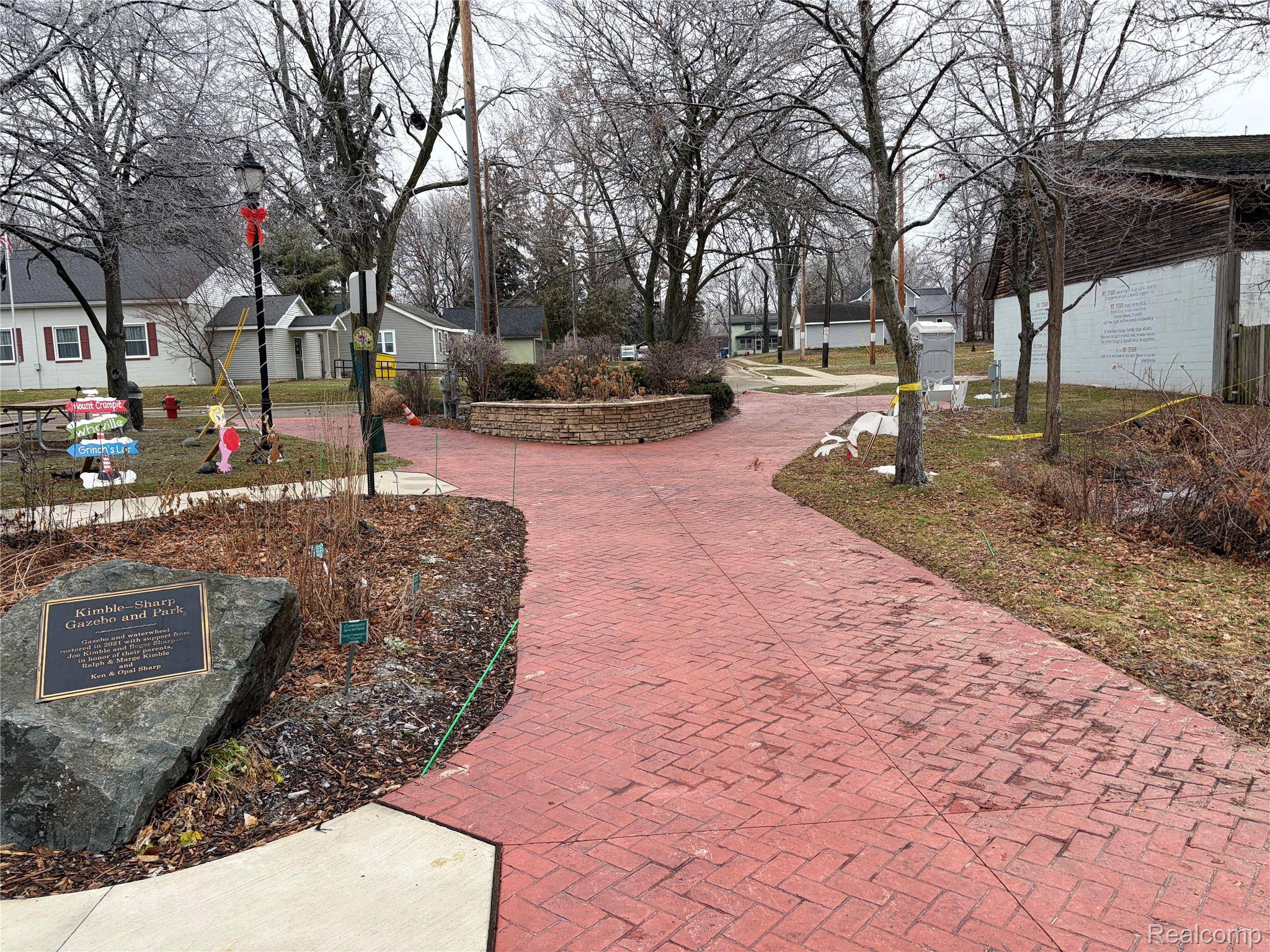 Linden, MI 48451,112 Mill ST