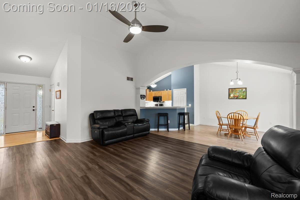 Milan, MI 48160,852 Faith CT