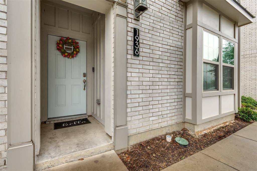 Arlington, TX 76010,1936 Chieftain Lane