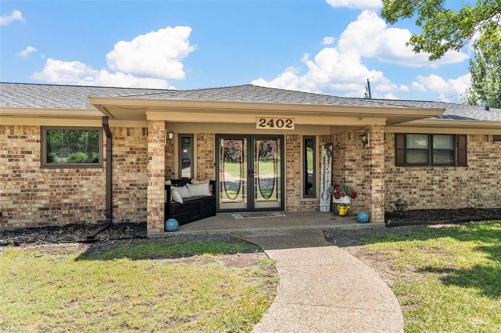 Clifton, TX 76634,2402 White Street