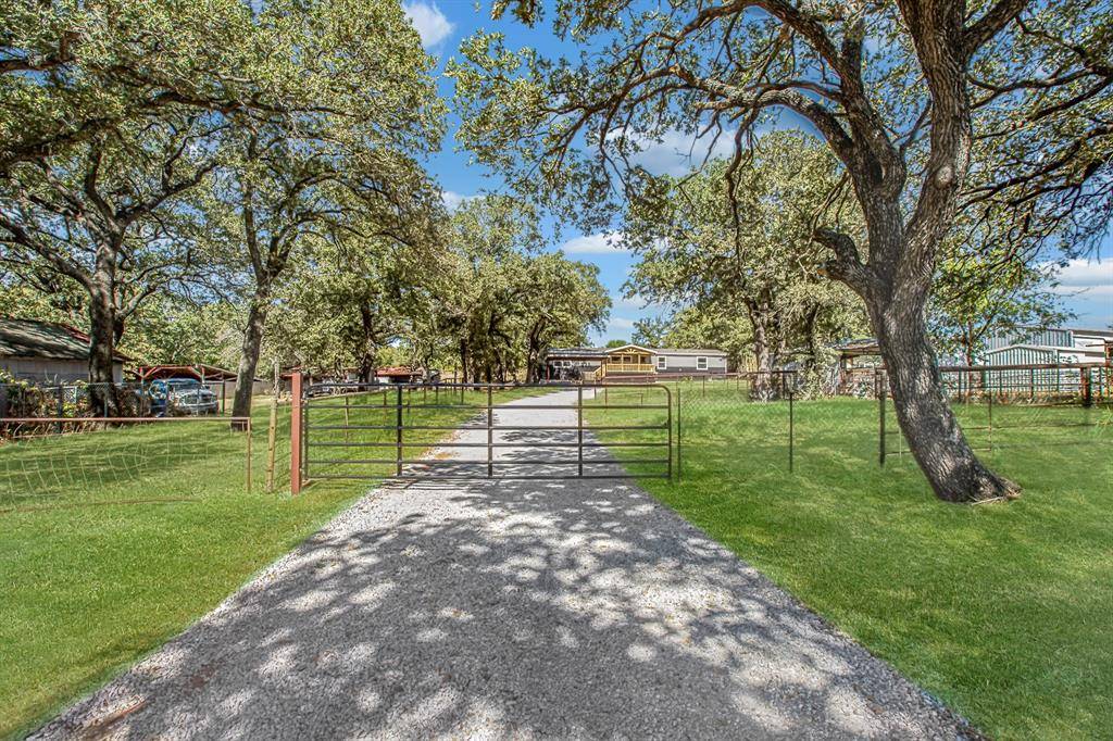 Paradise, TX 76073,6643 FM 2123