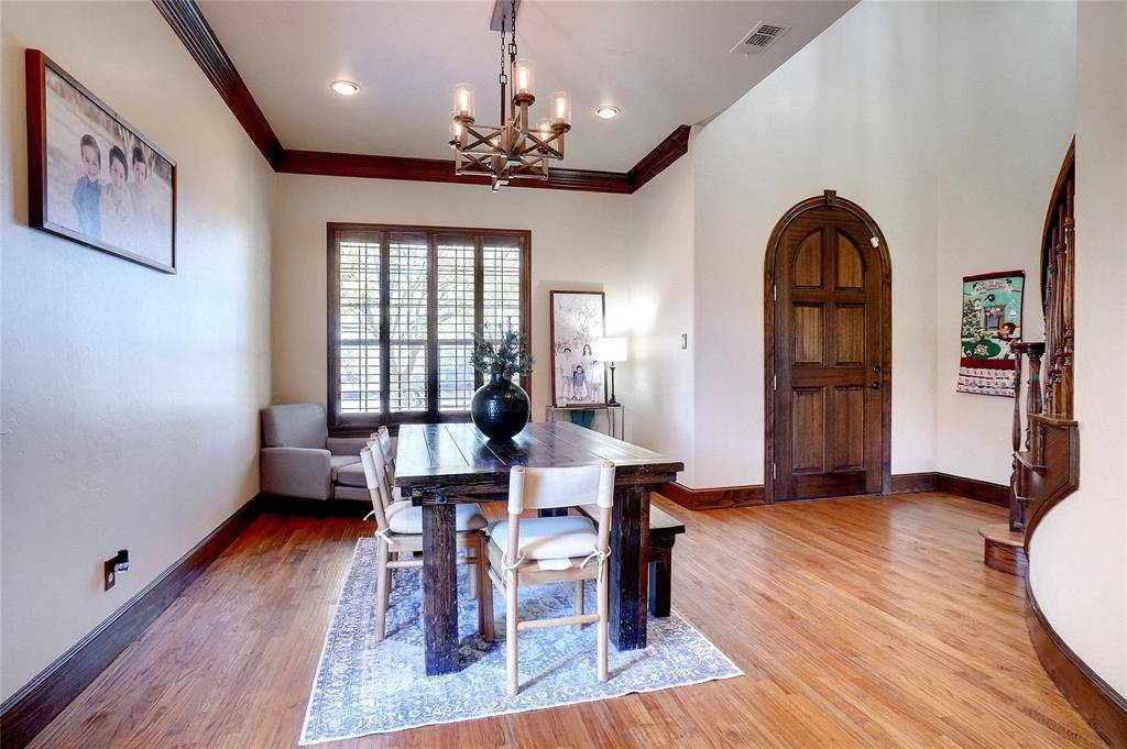 Denton, TX 76226,3333 Clubview Drive