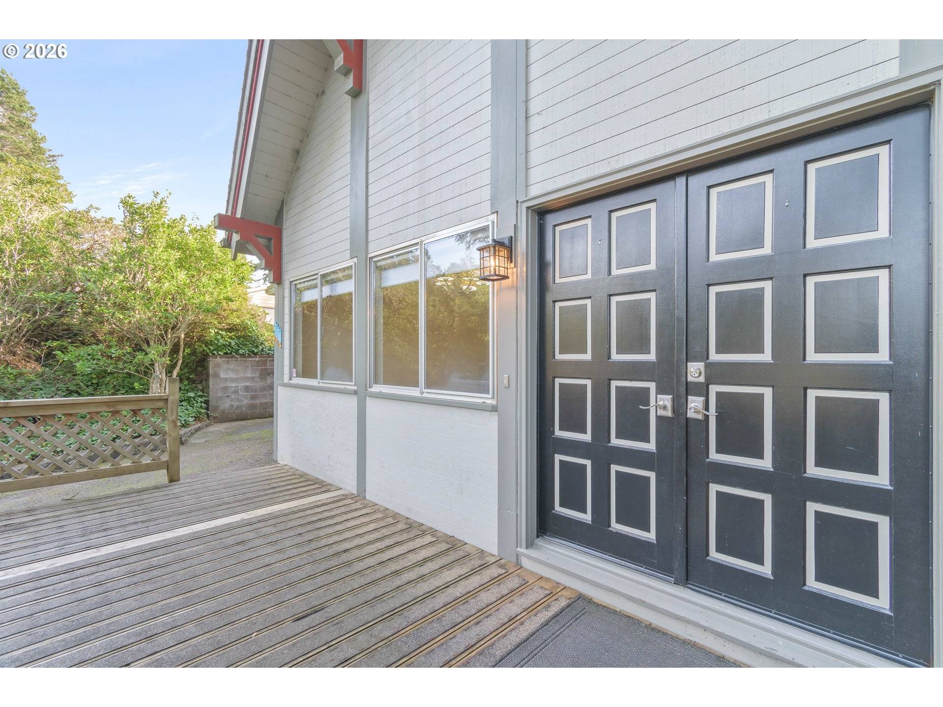 Florence, OR 97439,1310 MULBERRY LN