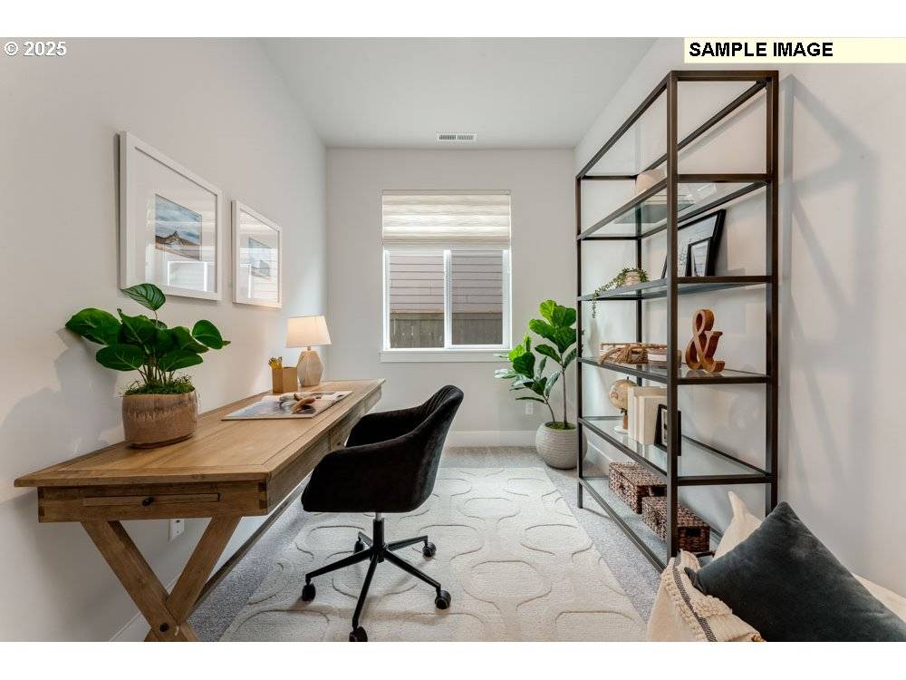 Hillsboro, OR 97123,7372 SE BENEDICT ST