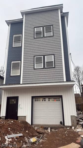 Irvington Twp., NJ 07111,39 Ellis Ave