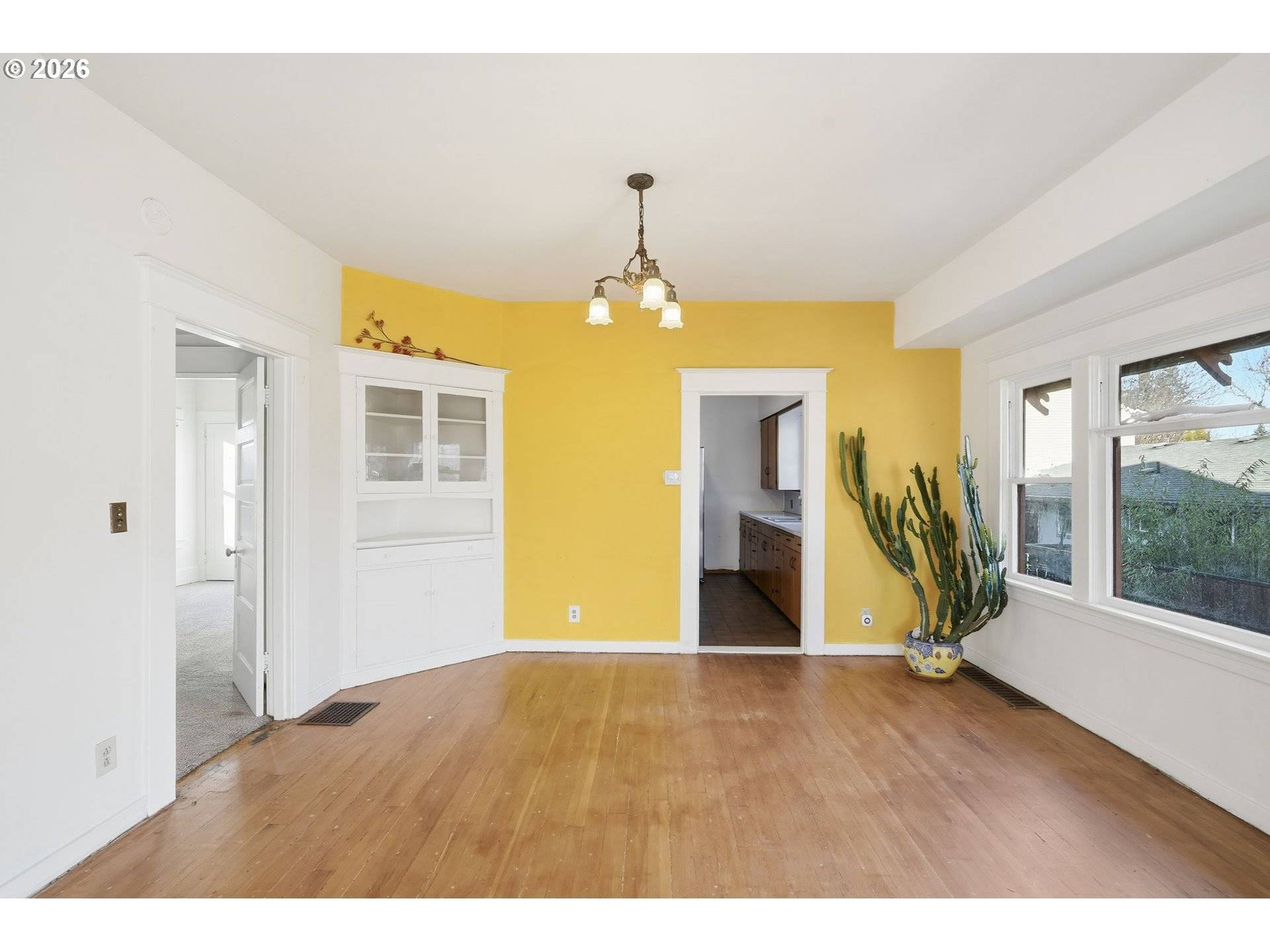 Portland, OR 97206,7619 SE INSLEY ST