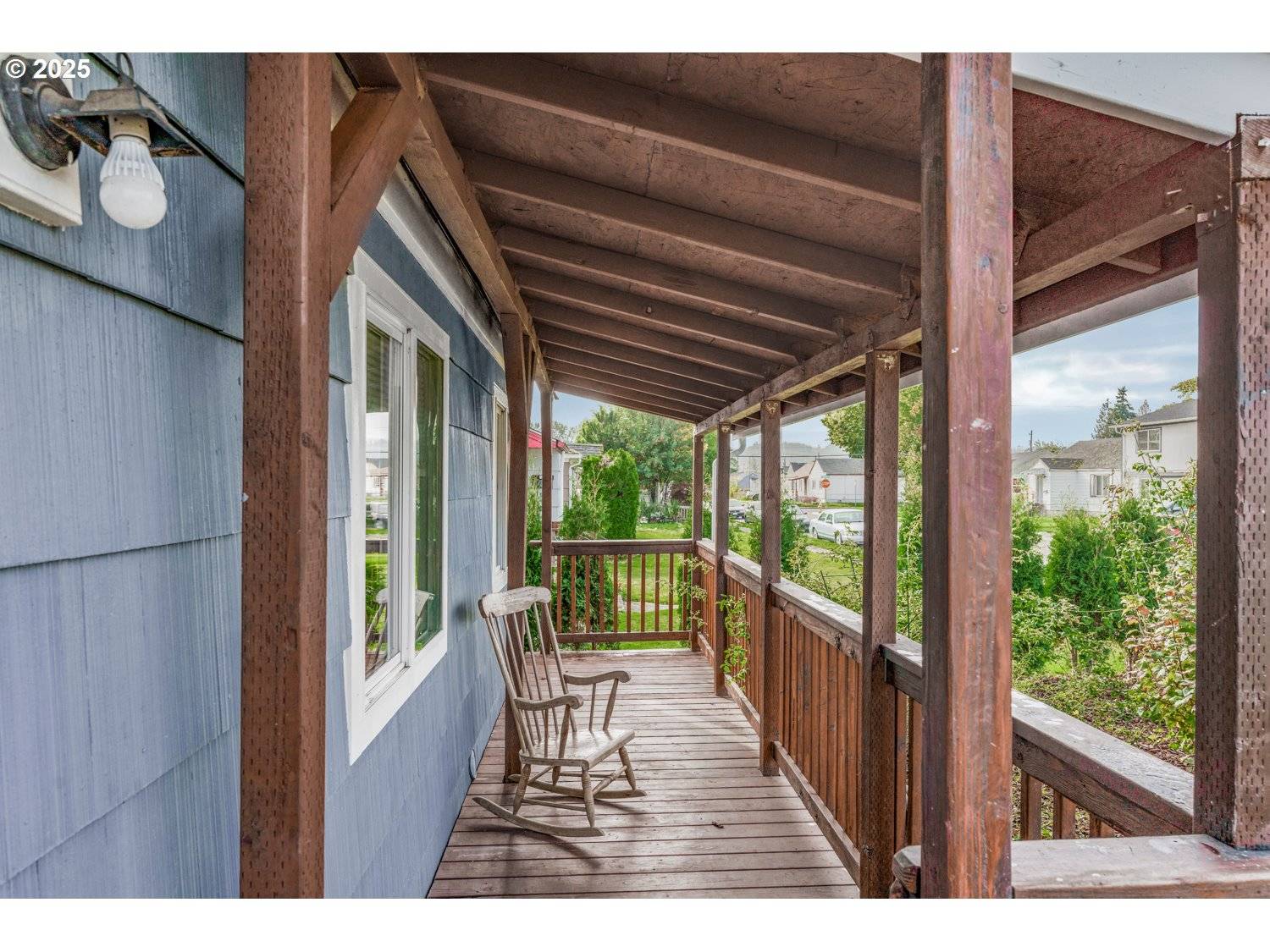 Longview, WA 98632,324 28TH AVE