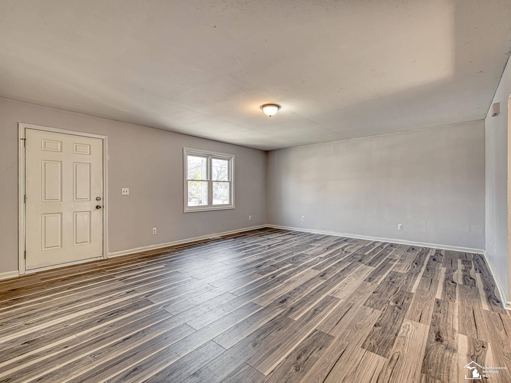 Newport, MI 48166,4235 Avenue D ST