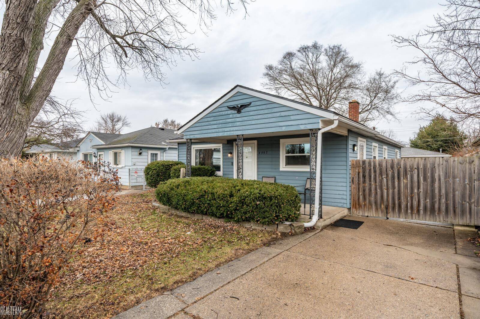 Dearborn Heights, MI 48026,4993 Clippert ST