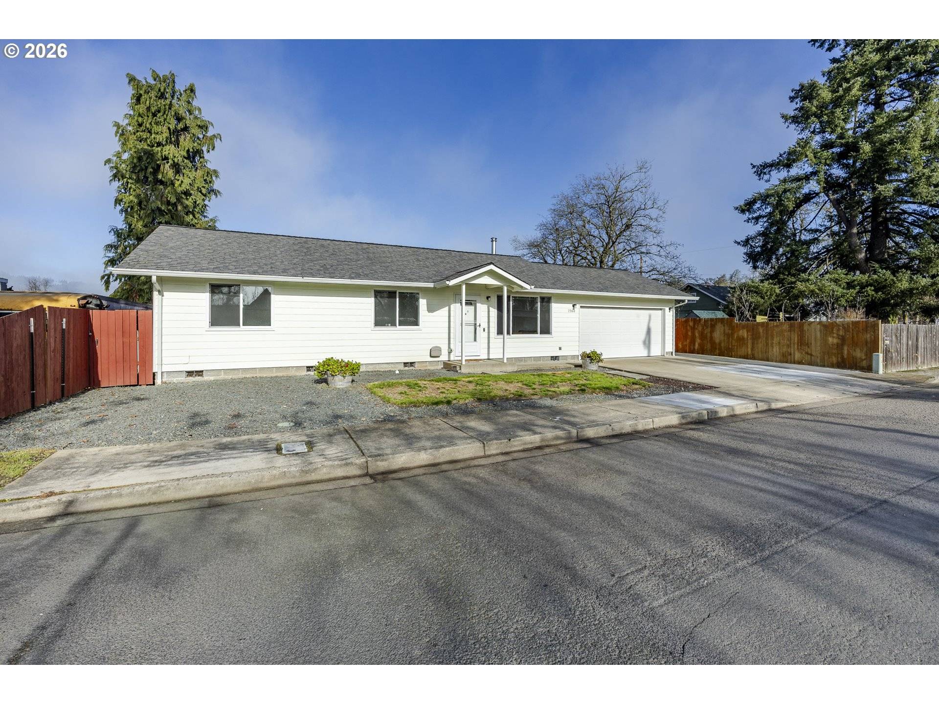 Cottage Grove, OR 97424,1560 HARVEY RD