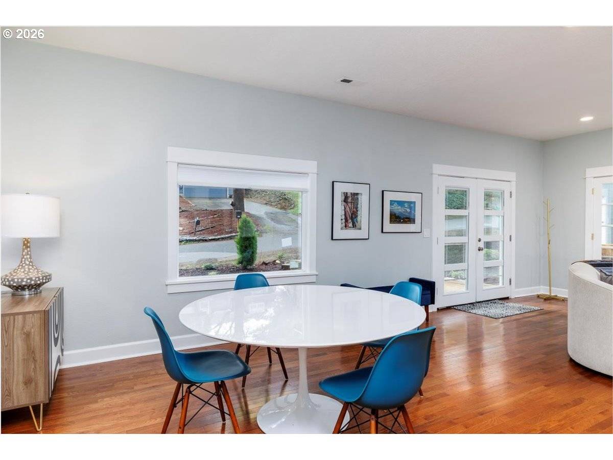 Portland, OR 97219,3827 SW DOLPH CT