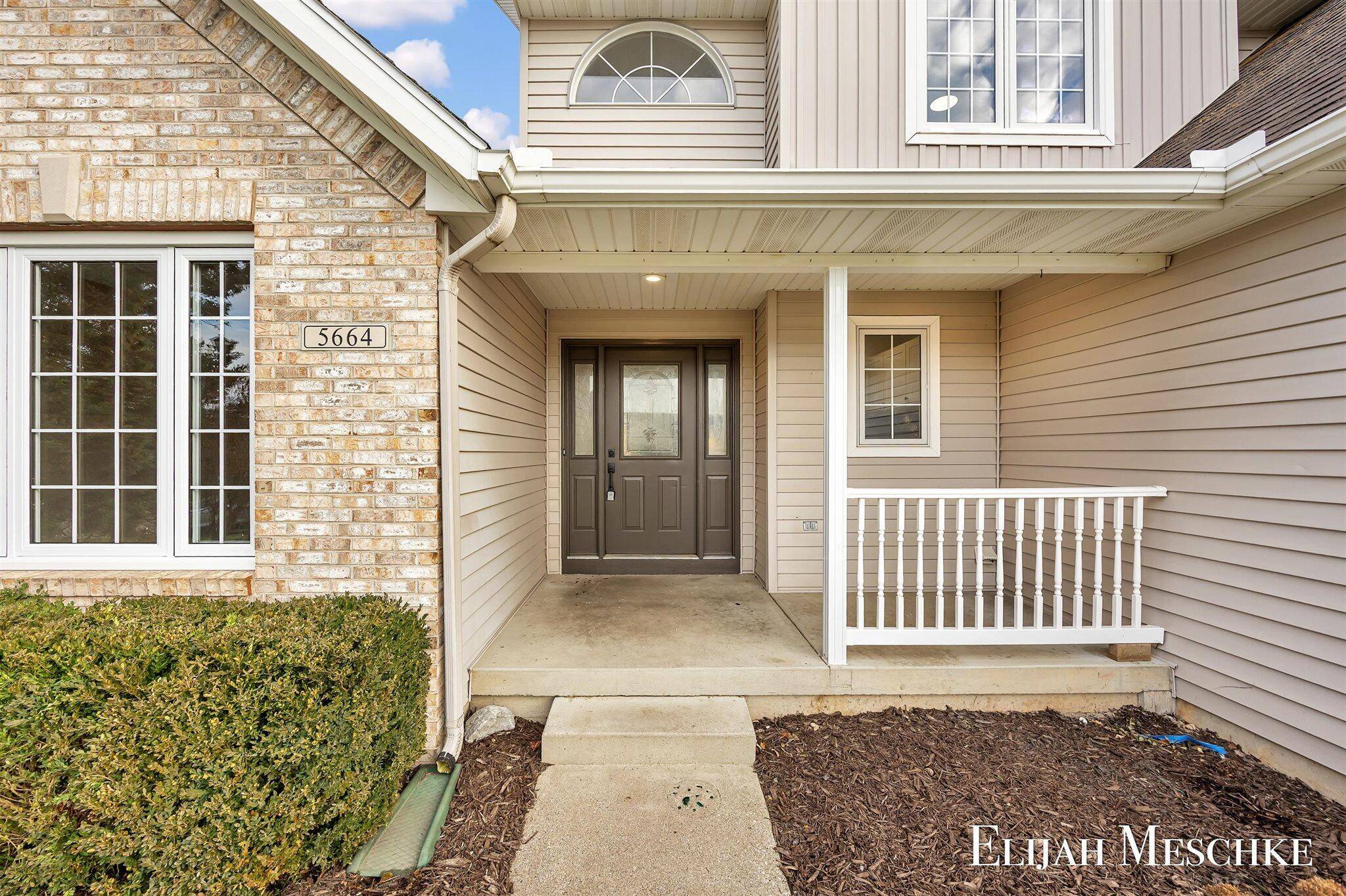 Wyoming, MI 49418,5664 Nancy DR SW