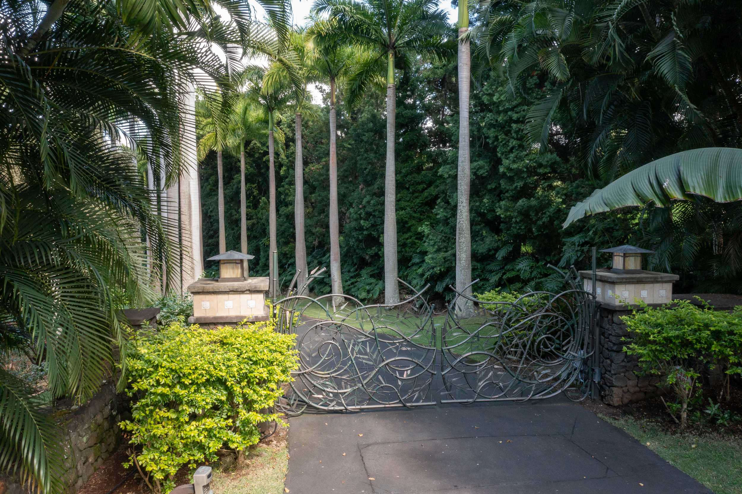 Kailua-kona, HI 96725,75-101 LOLO LN