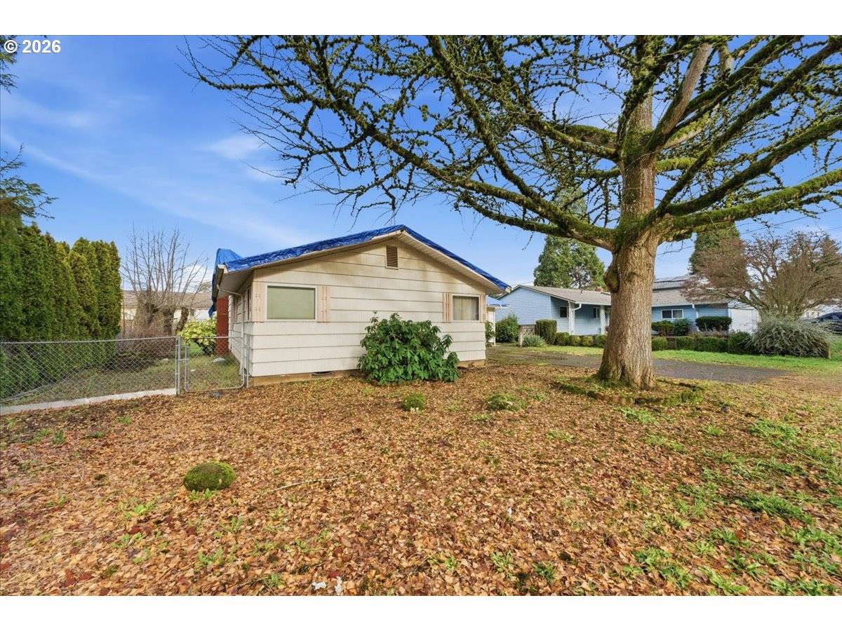 Portland, OR 97233,12333 SE MADISON ST