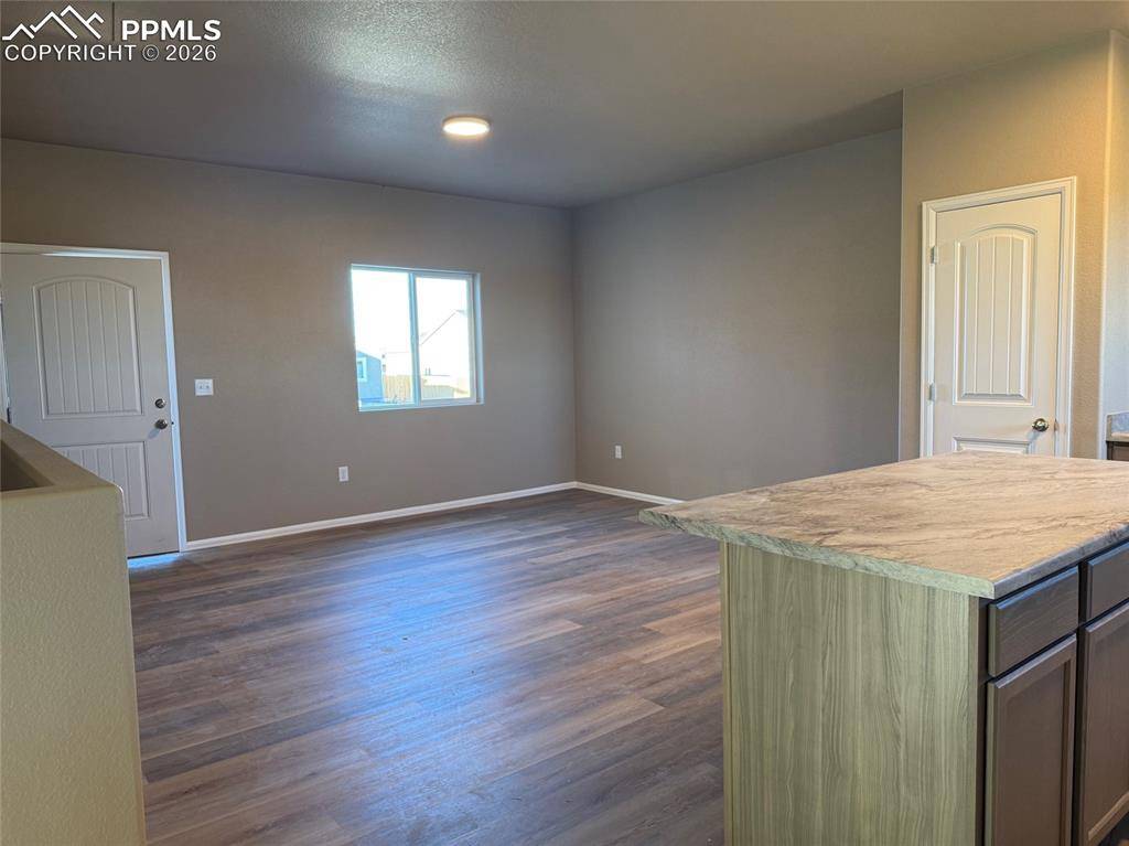 Pueblo, CO 81005,3530 Wapiti LN