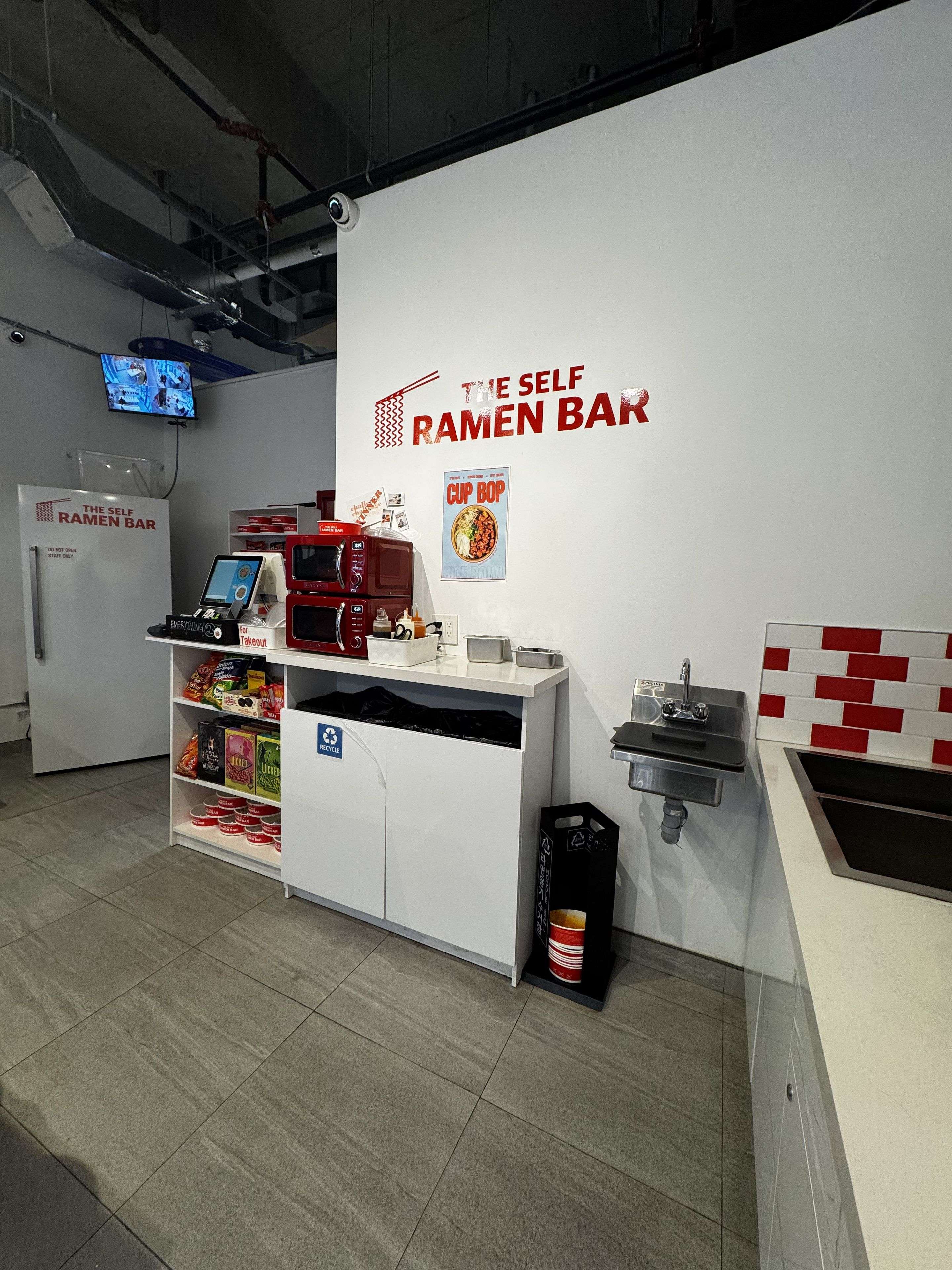 Toronto C01, ON M5T 2B6,233 College ST #Unit C