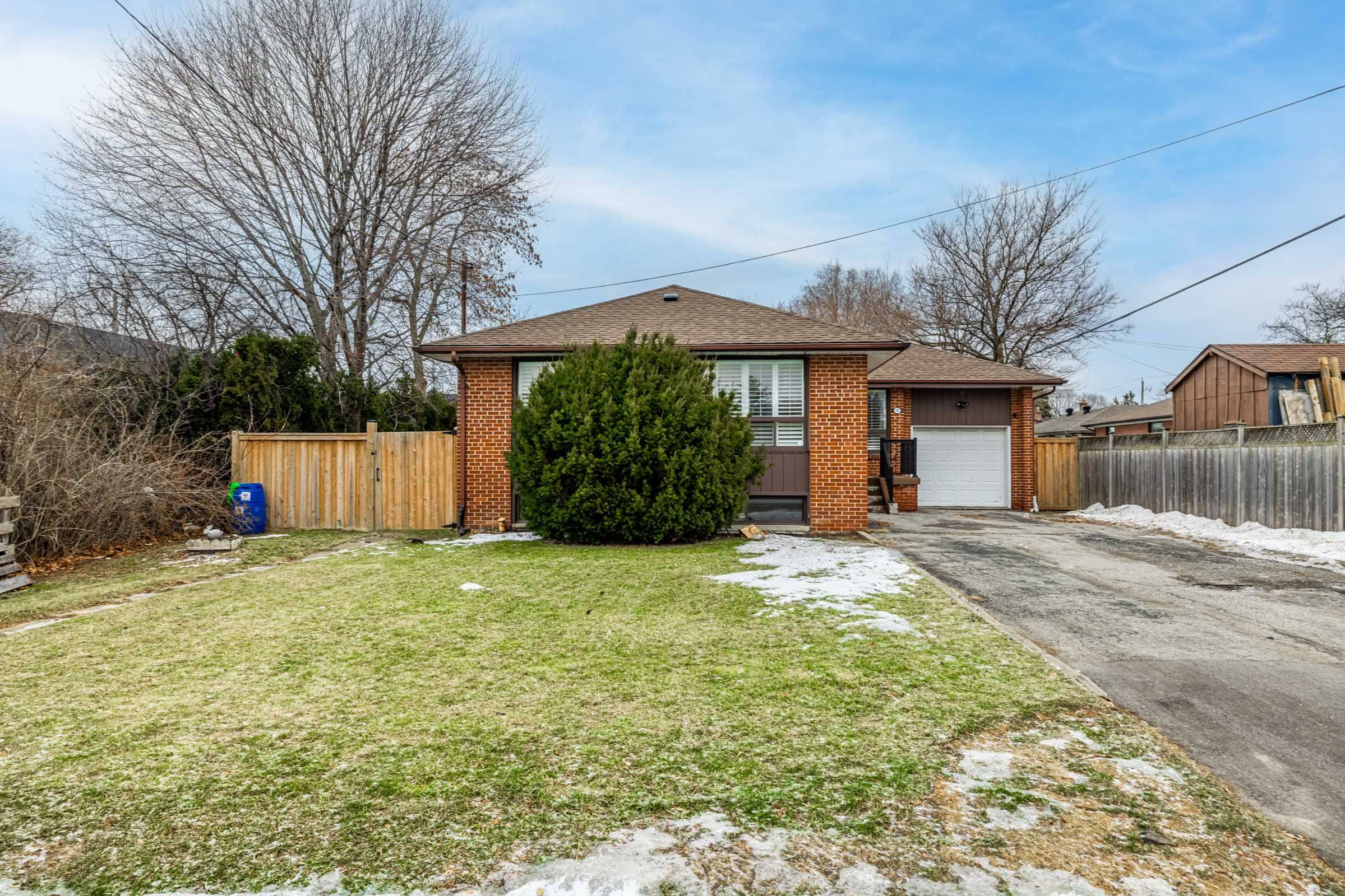 Toronto C06, ON M3H 5N2,171 Honiton ST