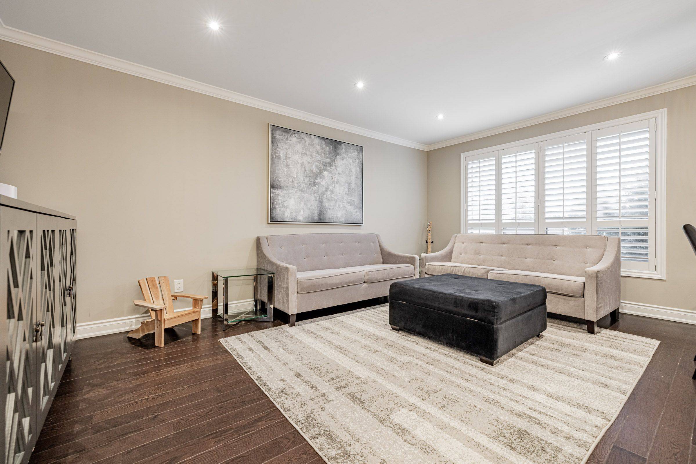 Toronto C06, ON M3H 5N2,171 Honiton ST