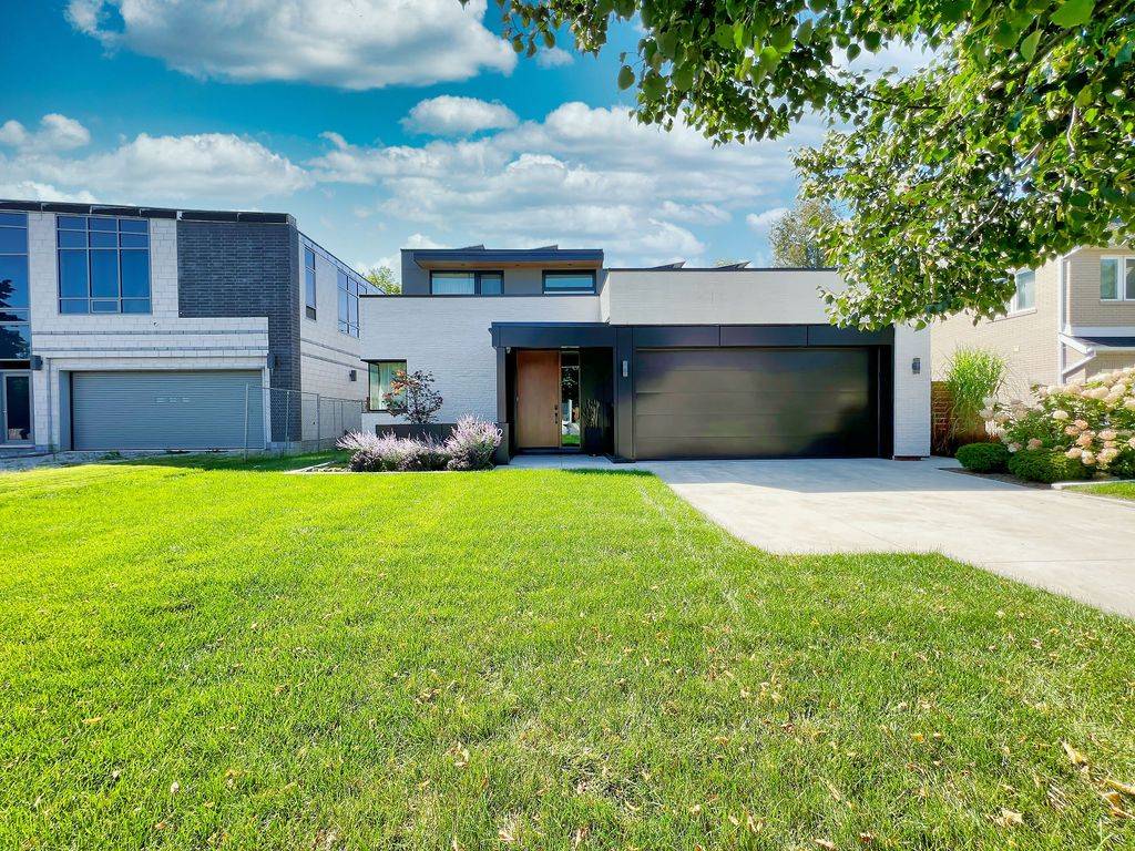 Toronto C13, ON M3C 2J4,42 Tottenham RD #BSMT