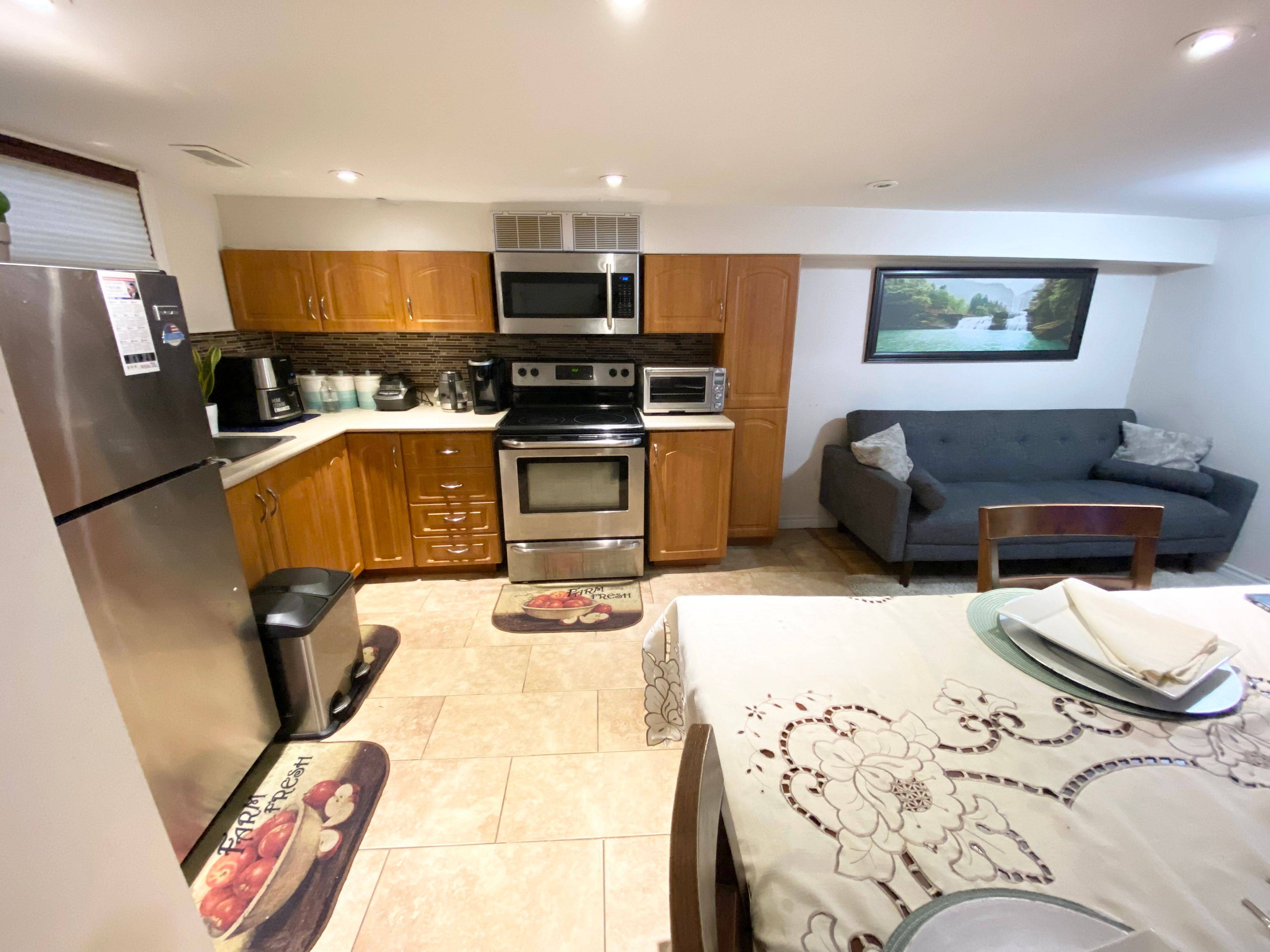 Ajax, ON L1S 2S6,116 Tulloch DR