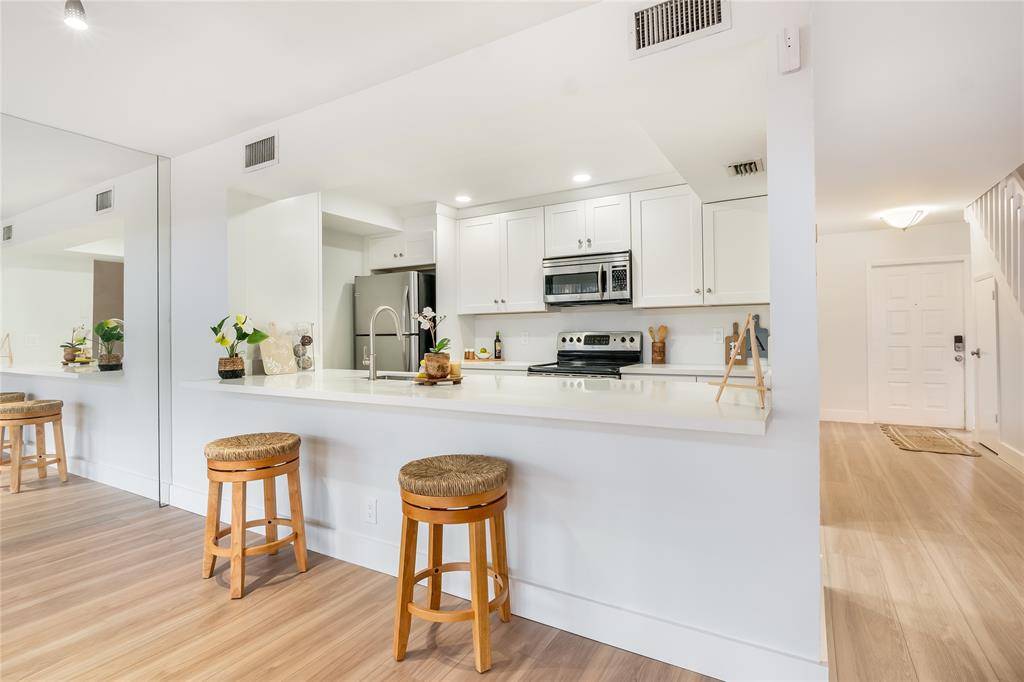 Plantation, FL 33322,7920 NW 11th Ct