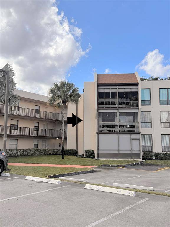 Tamarac, FL 33321,7950 W Mcnab Rd #203