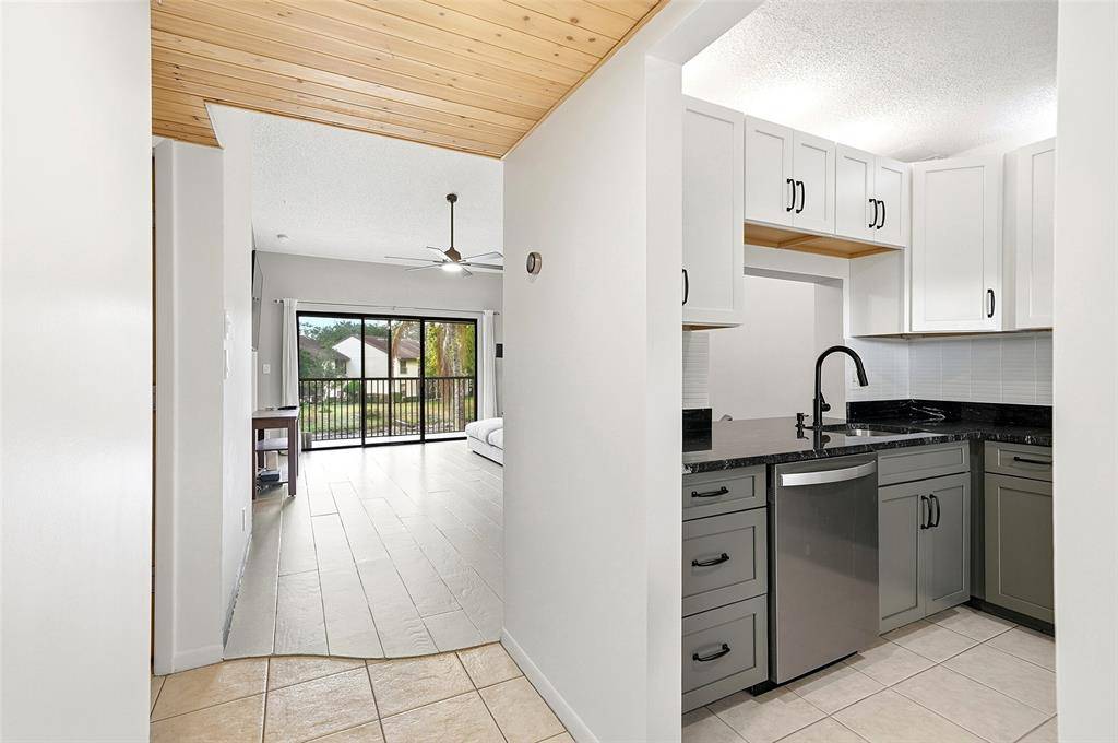 Coconut Creek, FL 33066,3053 Carambola Cir #3053