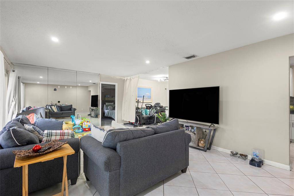 Boca Raton, FL 33428,10344 Dorchester Dr