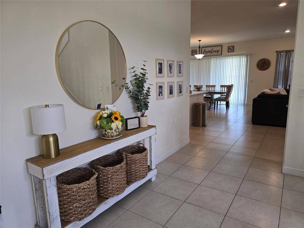 Loxahatchee, FL 33470,19591 Split Rail Run