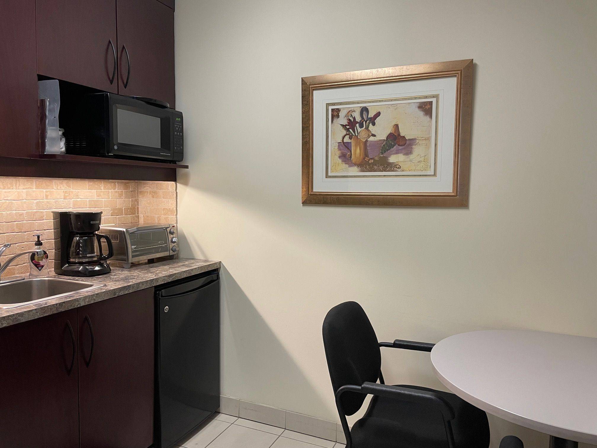 Markham, ON L3R 0M3,3601 Highway 7 RD E #515C