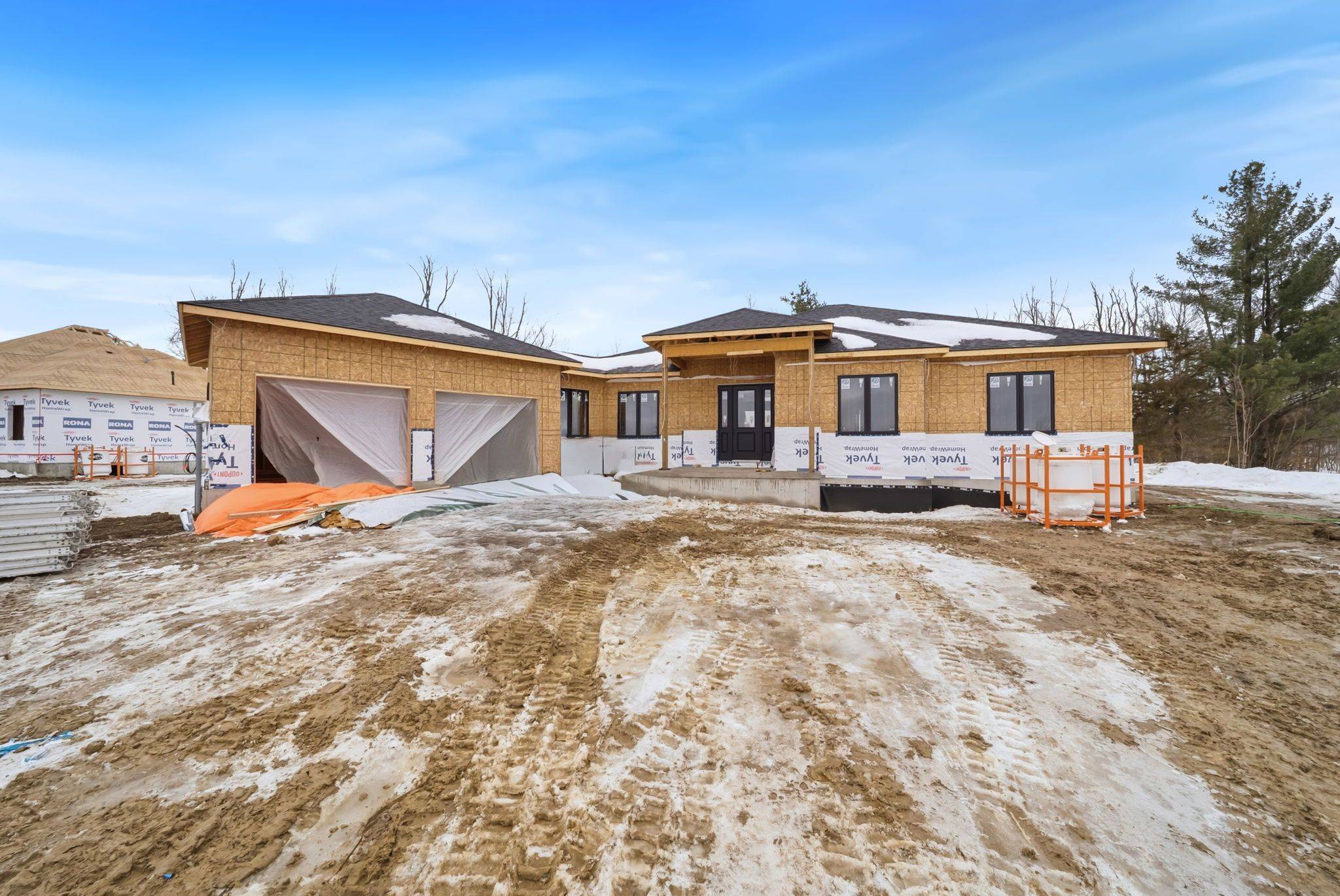 Oro-medonte, ON L0K 2G1,23 Henry Ball CT