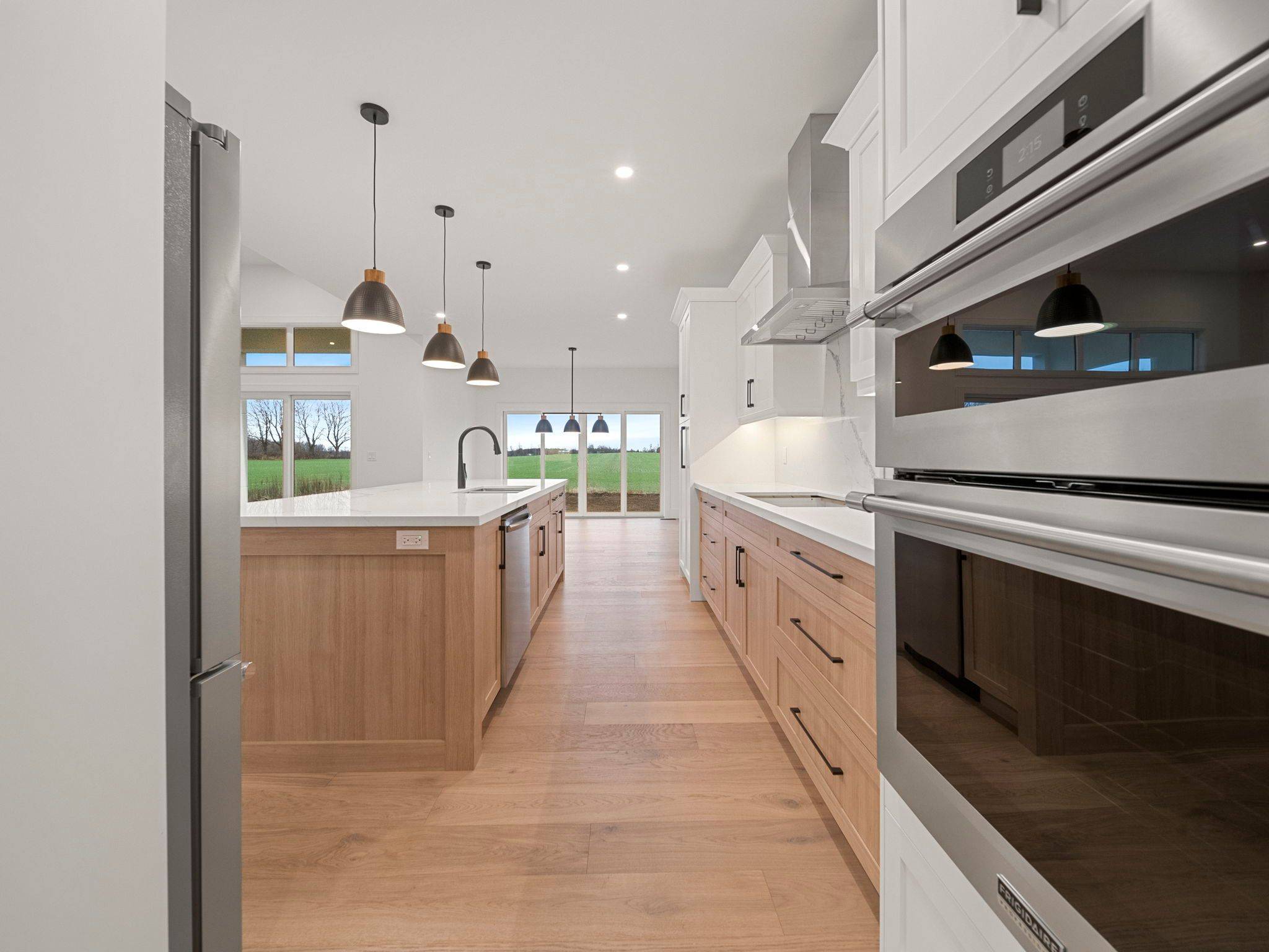 Oro-medonte, ON L0K 2G1,23 Henry Ball CT