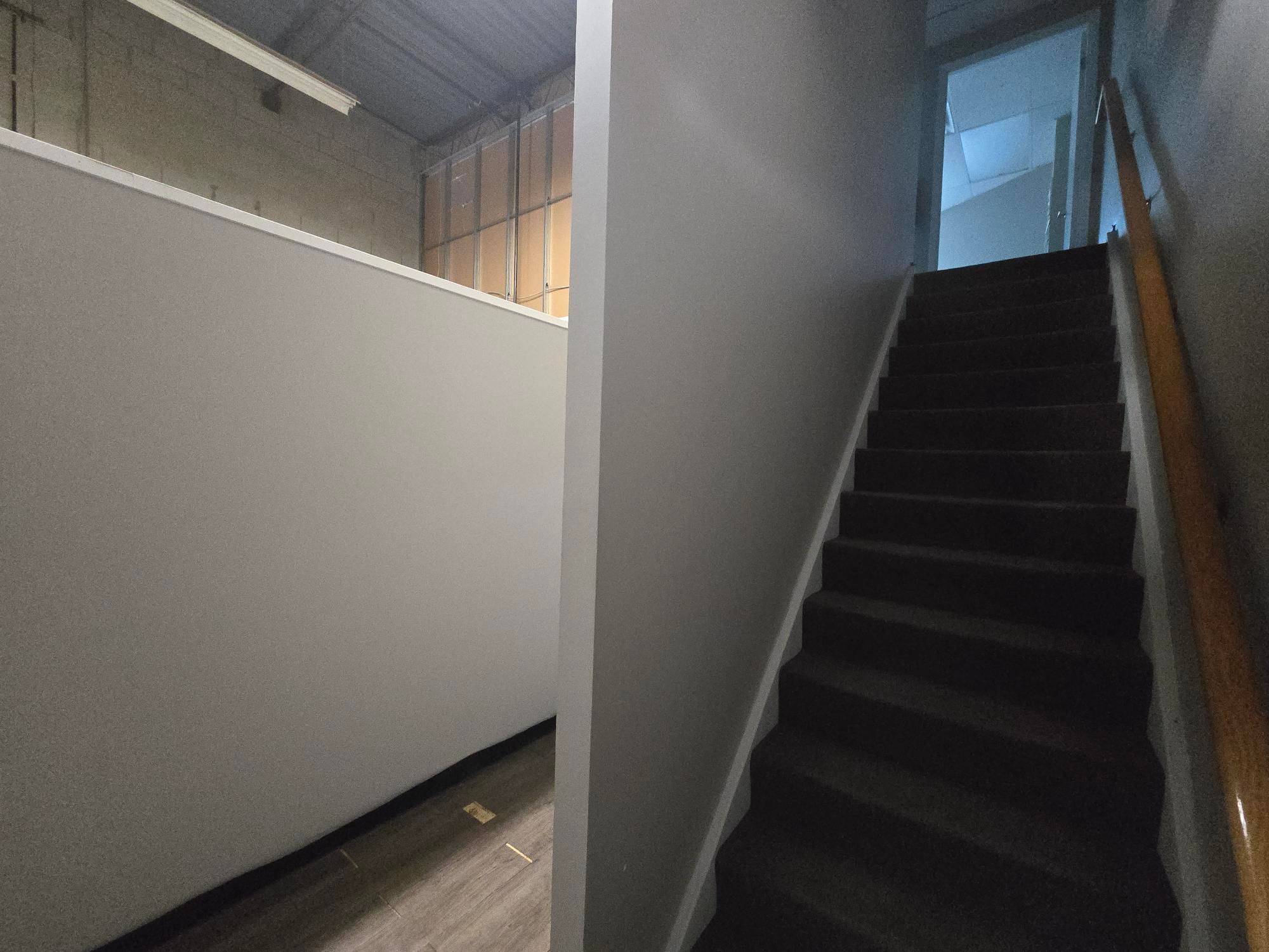 Barrie, ON L4N 9A8,122 Saunders RD #1