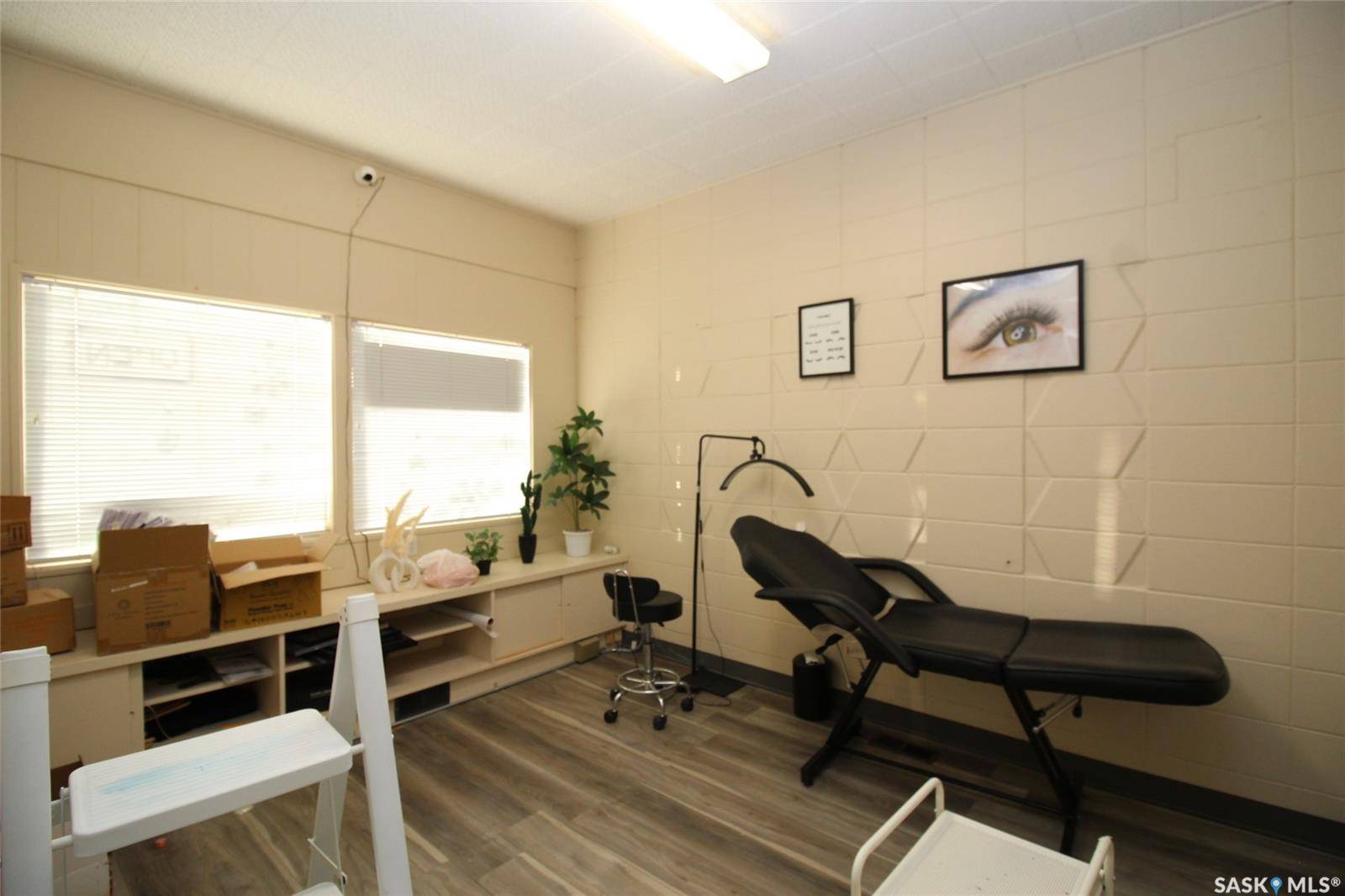 Shaunavon, SK S0N 2M0,254 Centre STREET