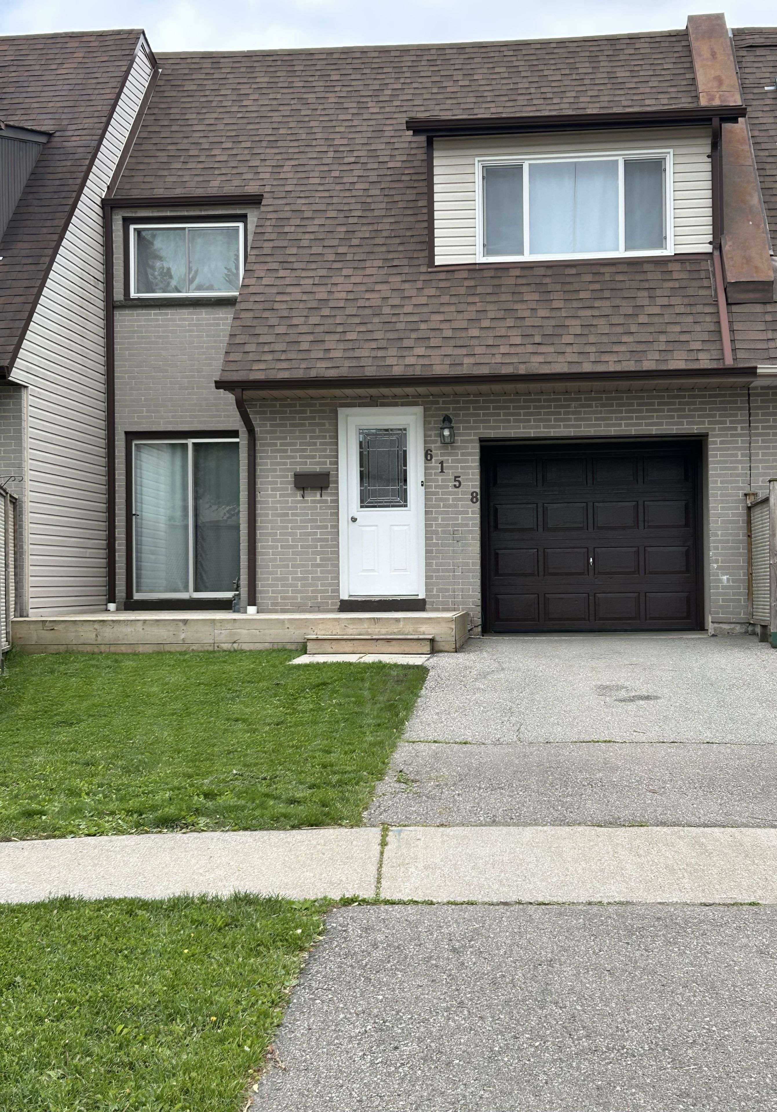 Mississauga, ON L5N 2L4,6158 Townwood CT