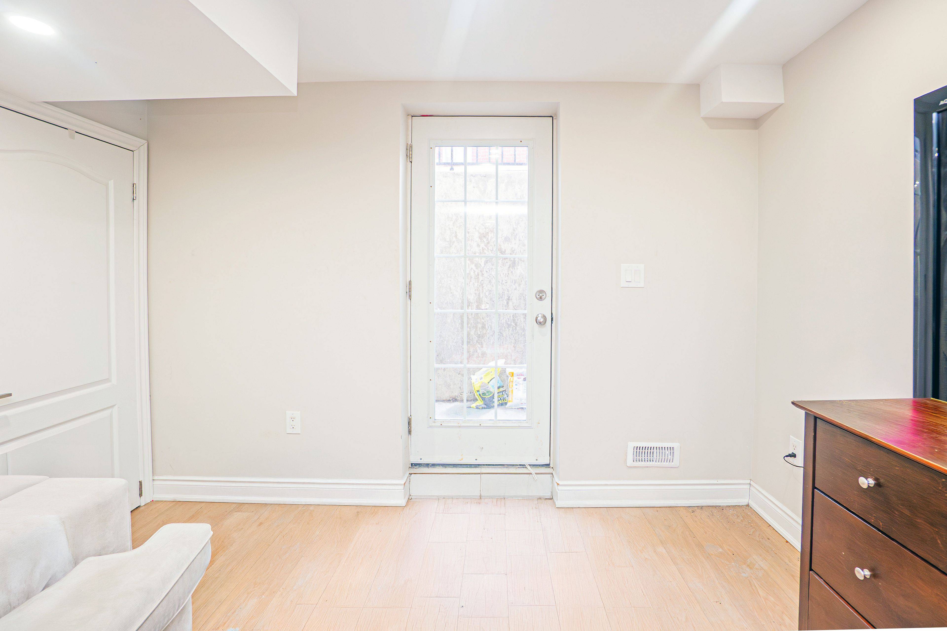 Brampton, ON L6V 4T3,90 Tobermory CRES