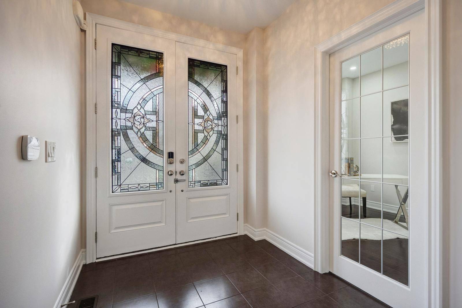 Brampton, ON L6R 3V5,6 Villadowns TRL