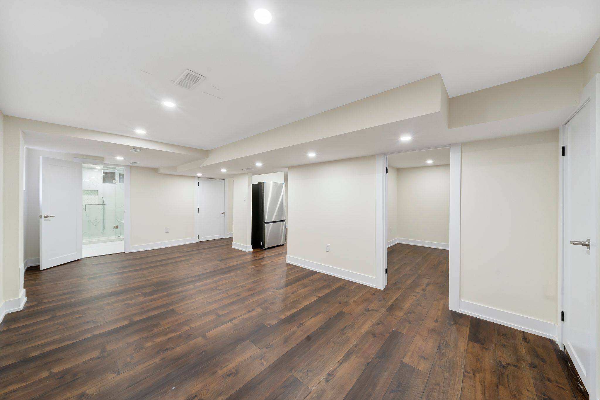 St. Catharines, ON L2M 4G5,78 LEASIDE DR #Lower