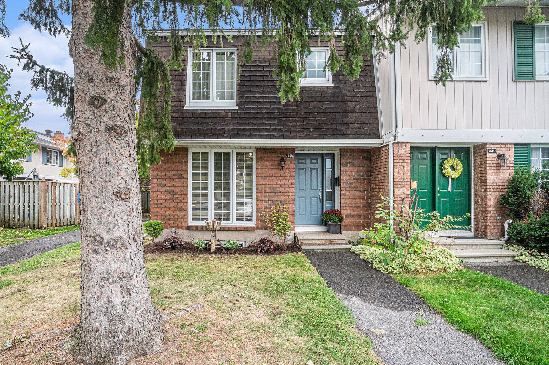 Mooneys Bay - Carleton Heights And Area, ON K2C 3M9,440 Kintyre Private #218