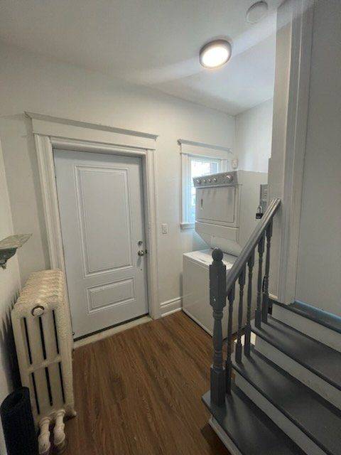 Hamilton, ON L8M 1S4,100 Dunsmure RD #3