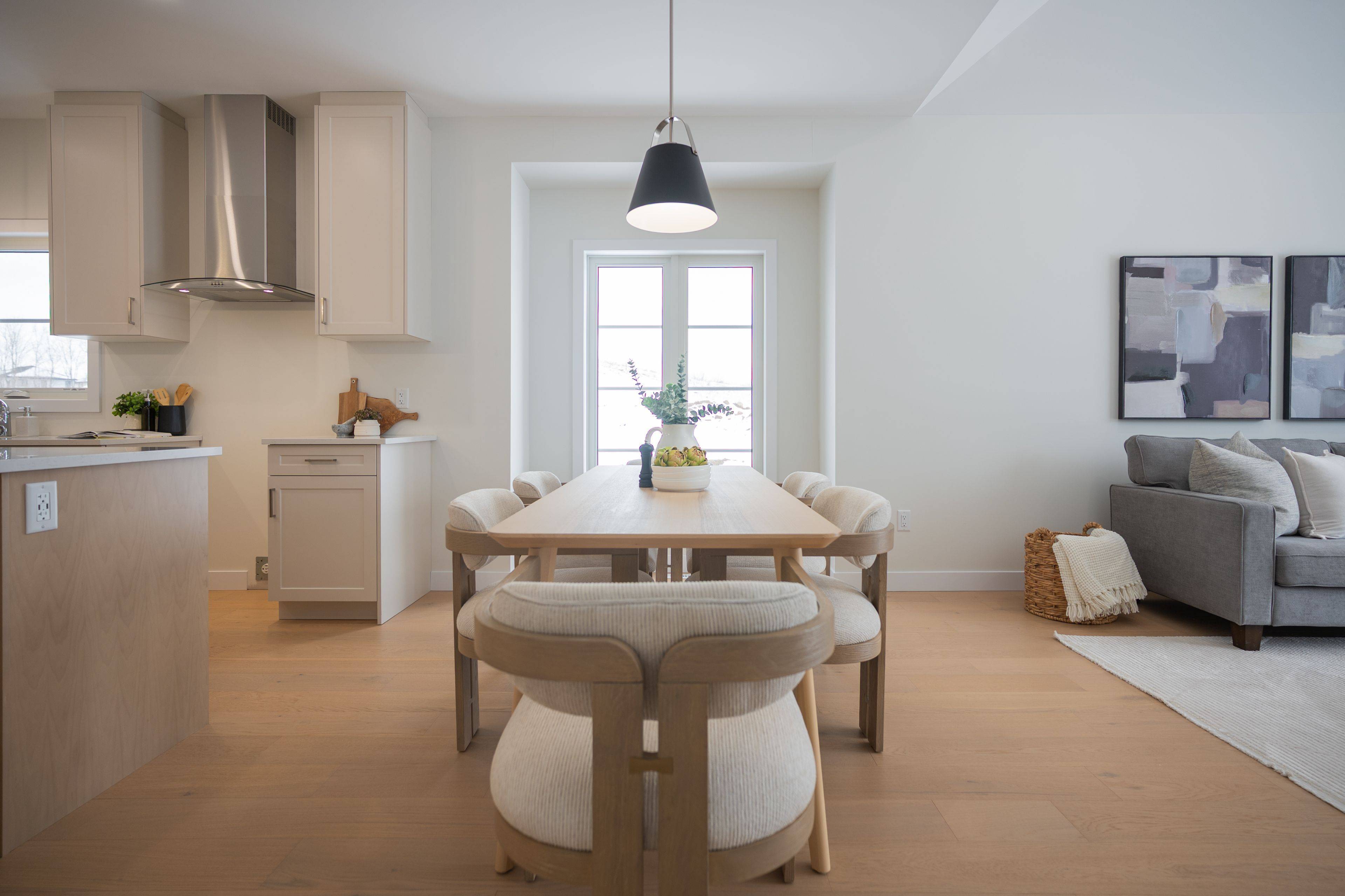 London South, ON N6P 0H7,6673 Hayward DR