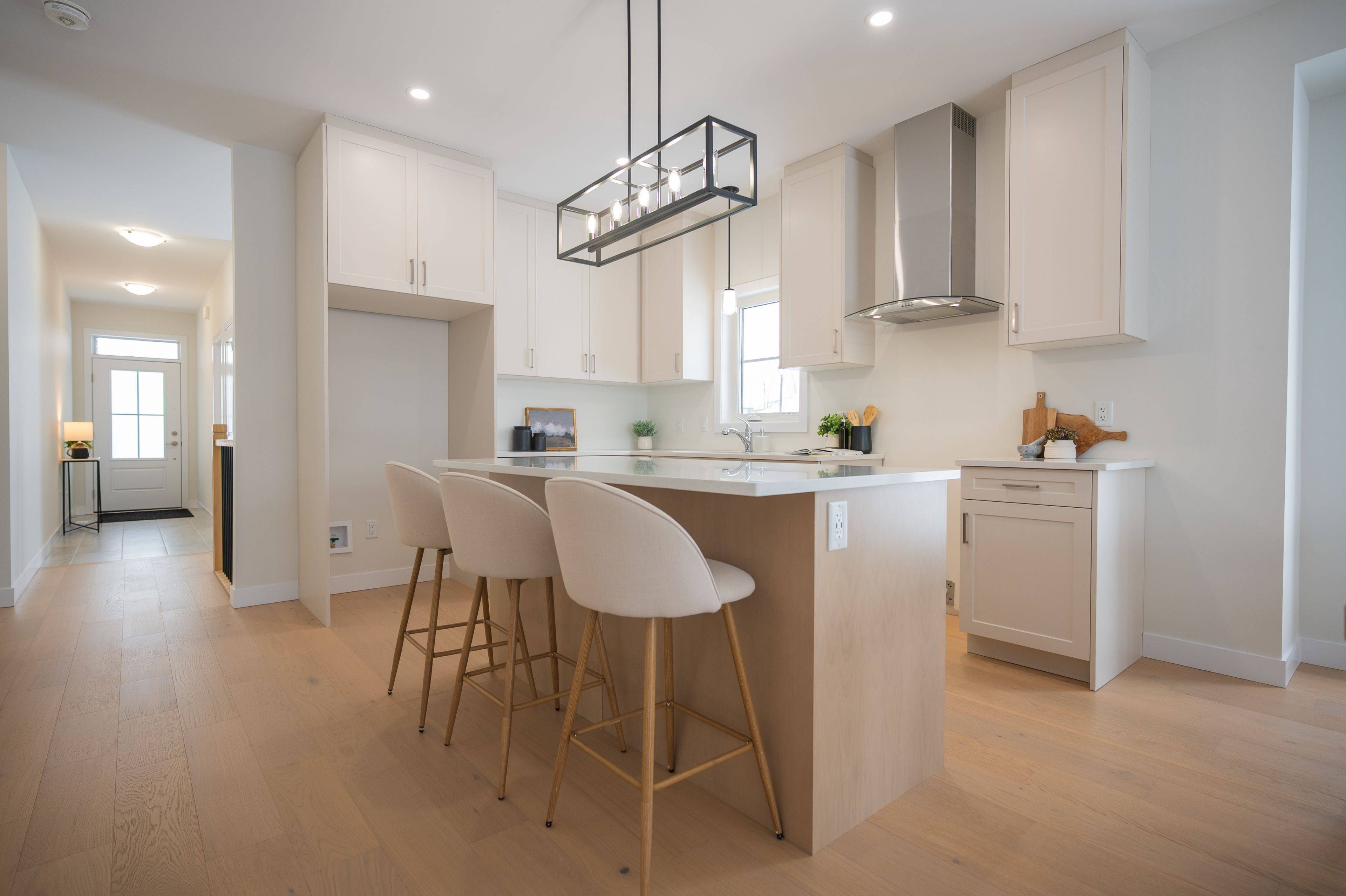 London South, ON N6P 0H7,6673 Hayward DR