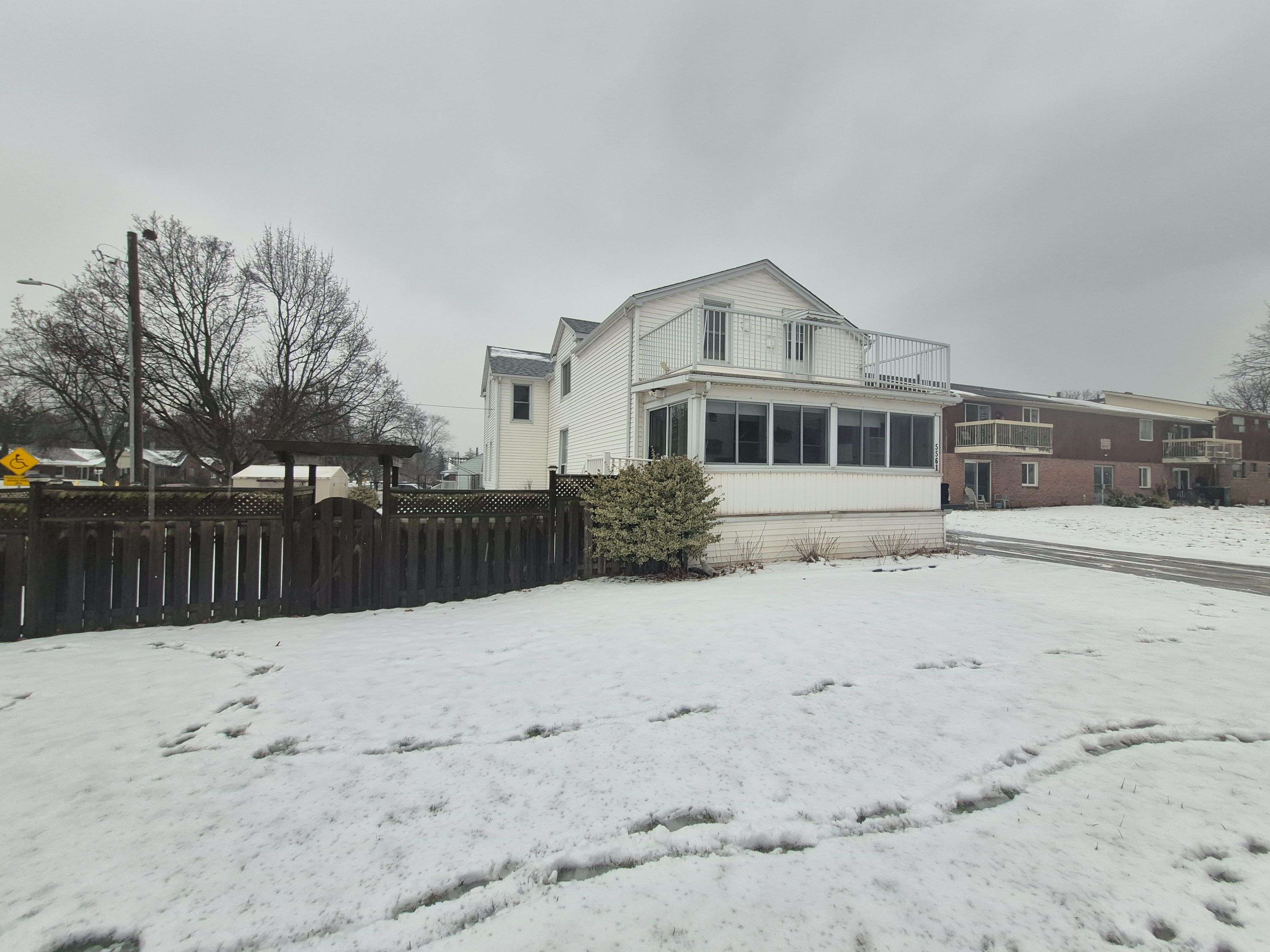 Niagara Falls, ON L2G 5S2,5561 Dorchester RD