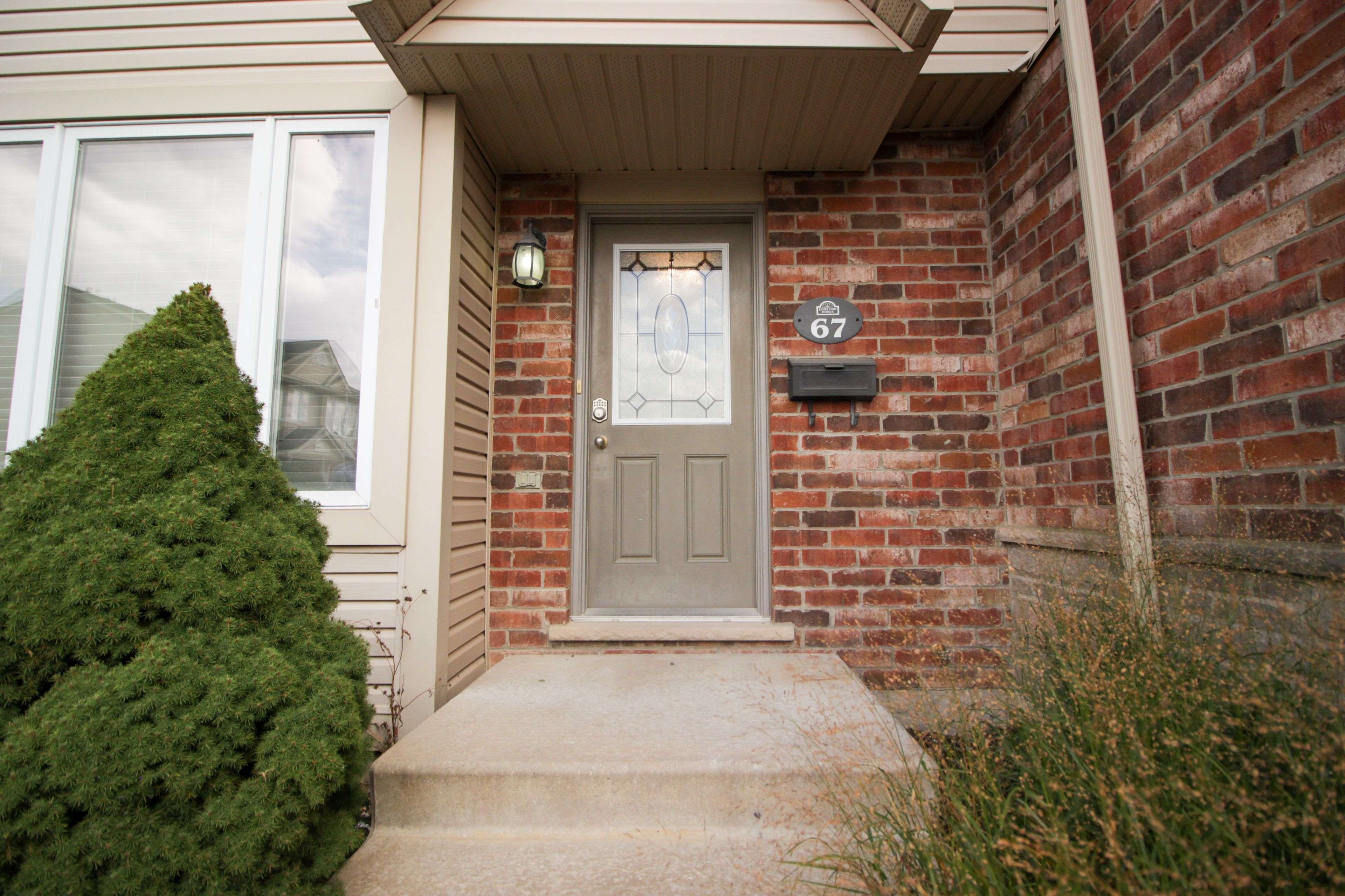 London East, ON N5V 0A7,1625 Purser ST #67