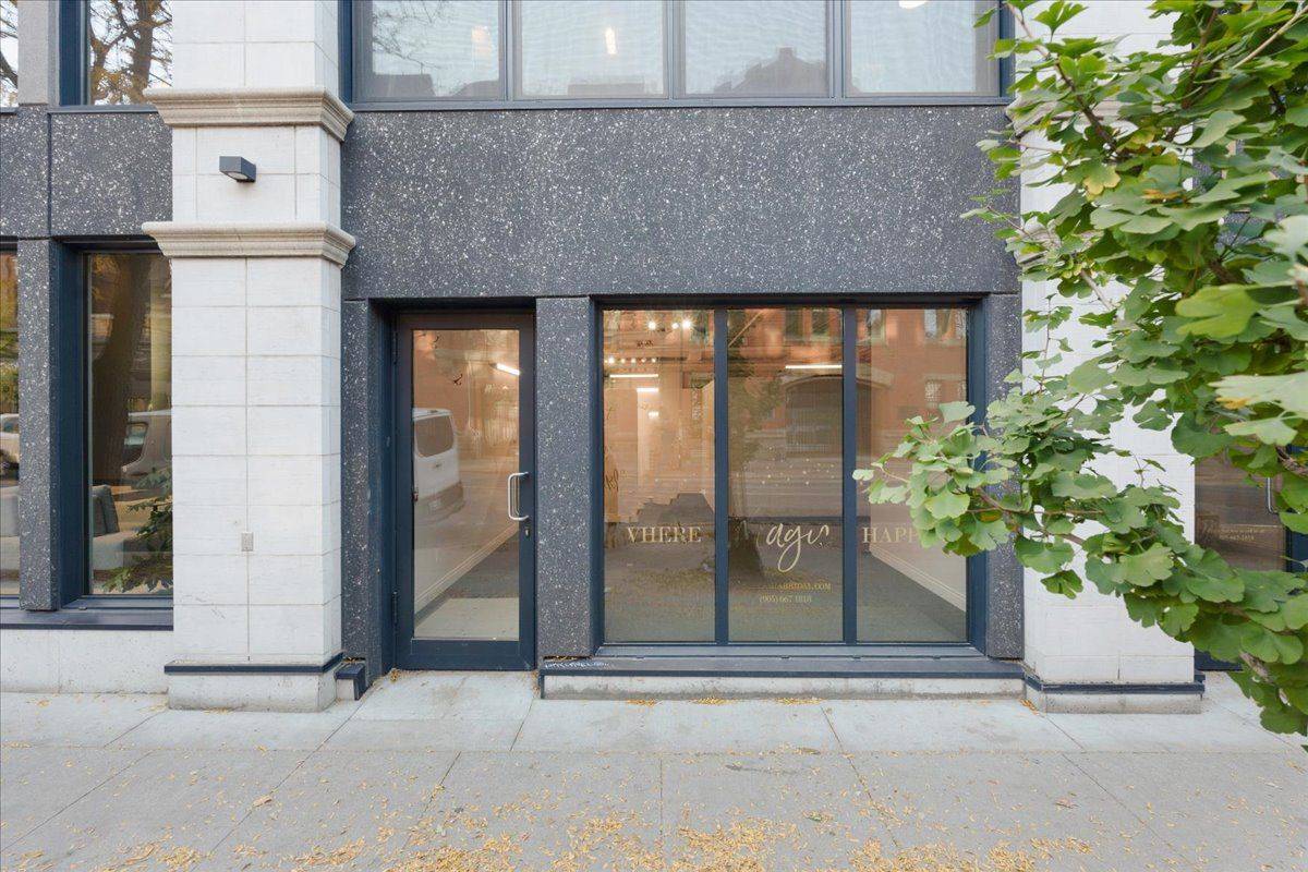 Hamilton, ON L8R 2K9,183 James ST N #4