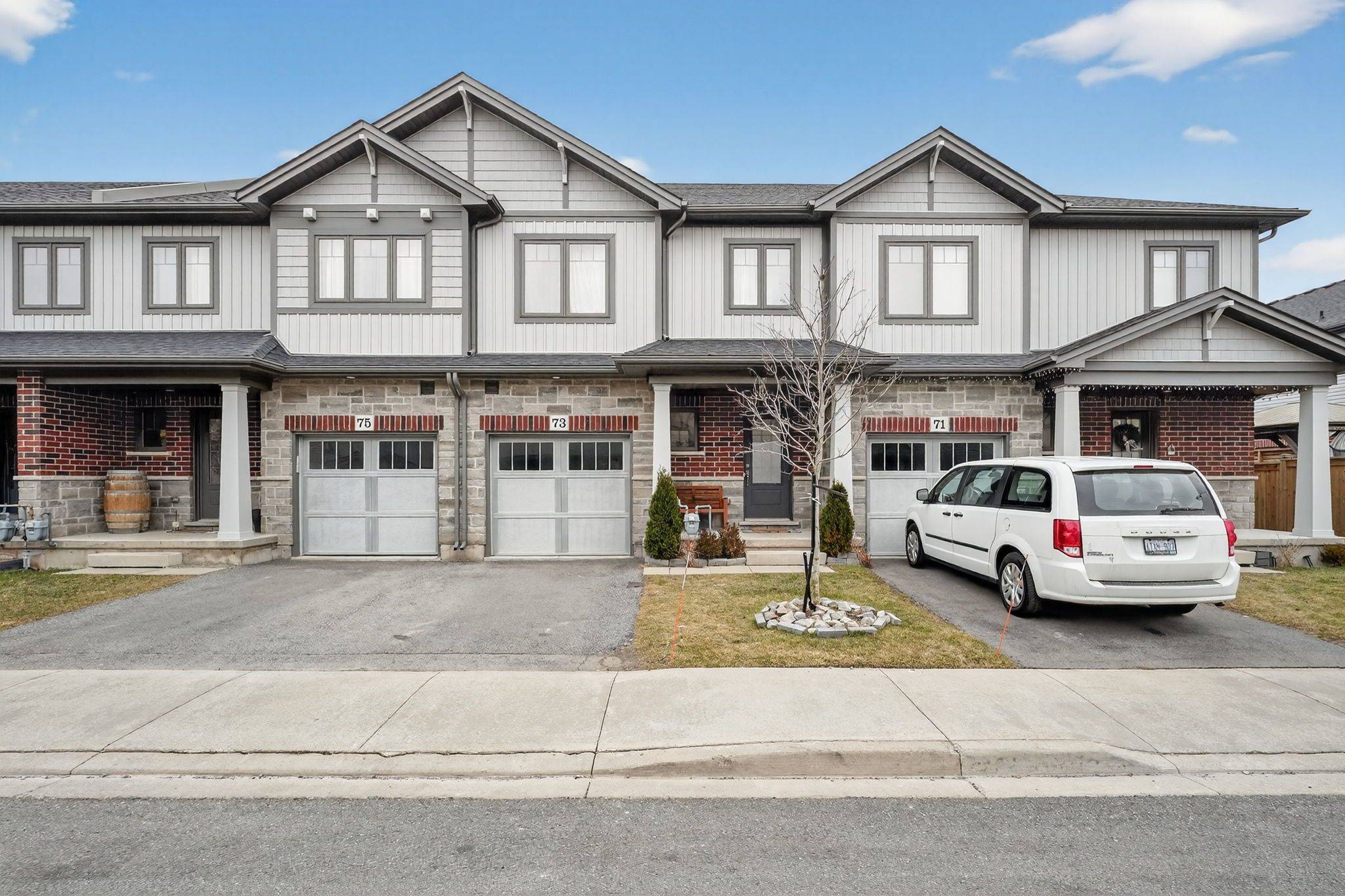 West Lincoln, ON L0R 2A0,73 Severino CIR