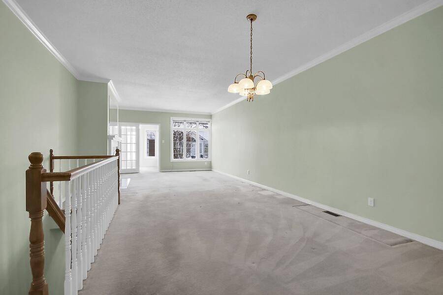 Hunt Club - Windsor Park Village And Area, ON K1V 0X8,38 Kettering N/A #17